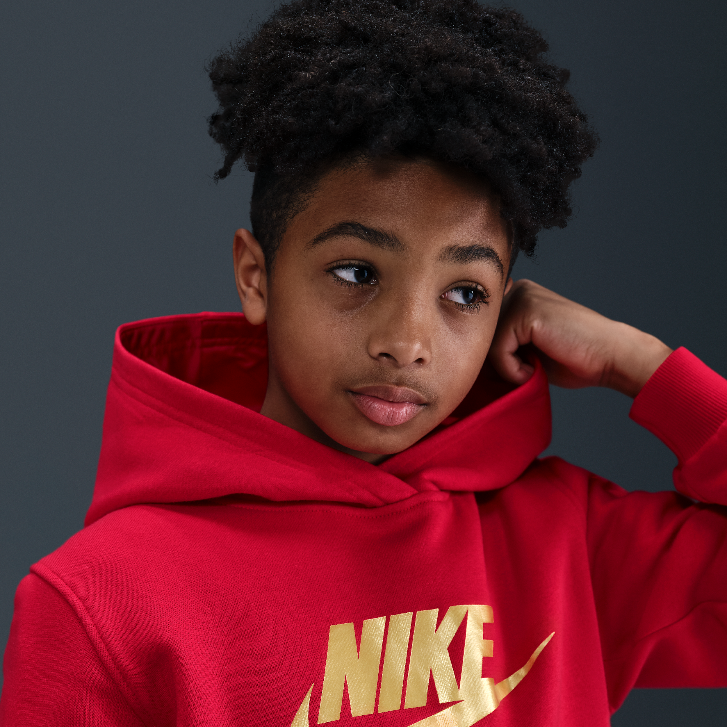 Thumbnail - Nike Club Fleece Hoodie (ältere Kinder) - Rot