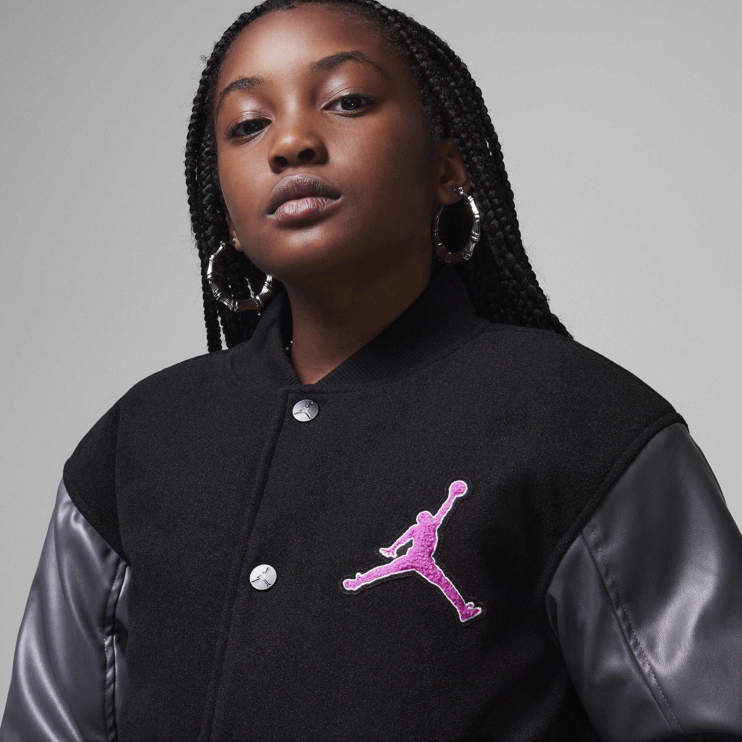 Thumbnail - Jordan Varsity-Jacke (ältere Kinder) - Pink