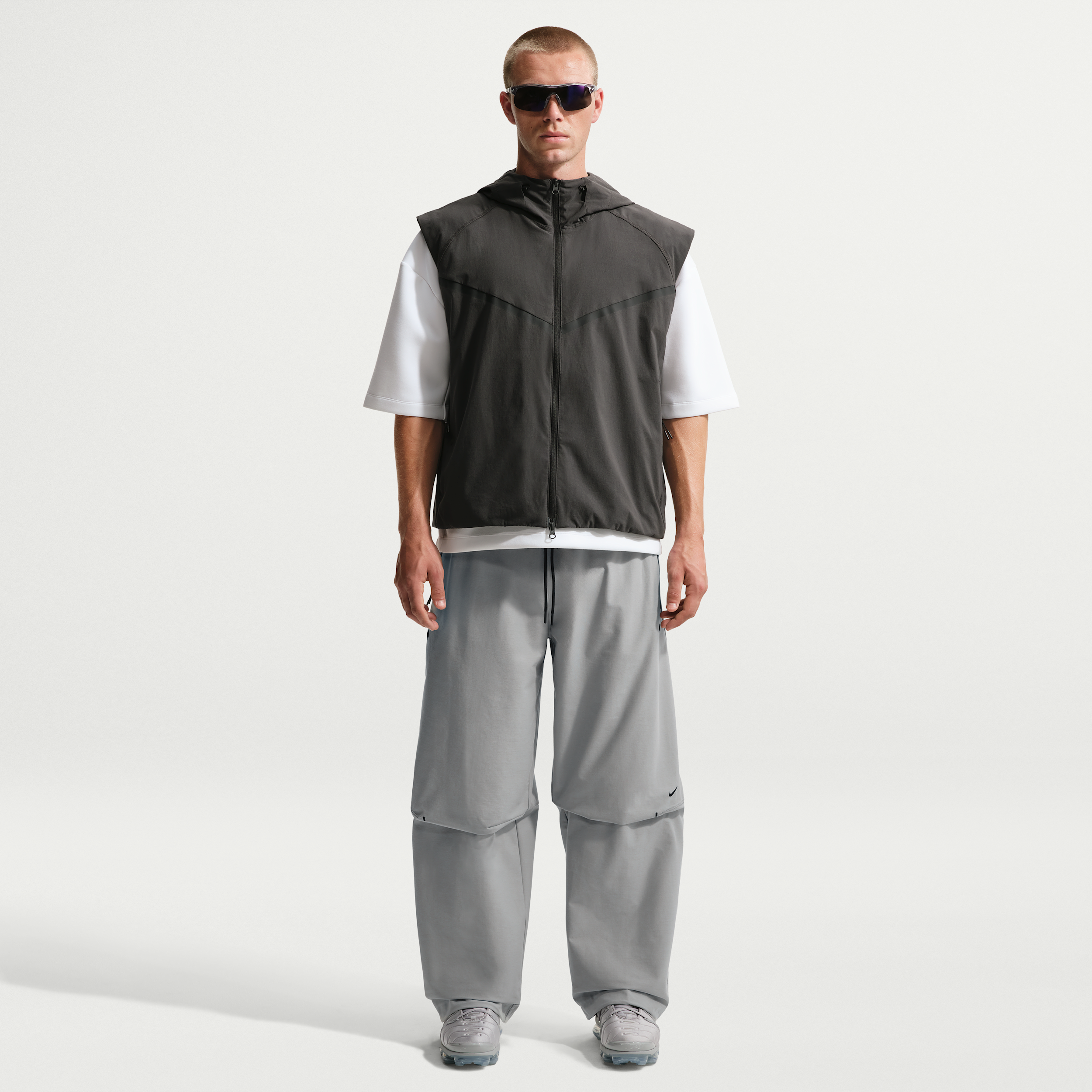 Maskinstrikkede Nike Tech Dri-FIT Shori-bukser til mænd - grå