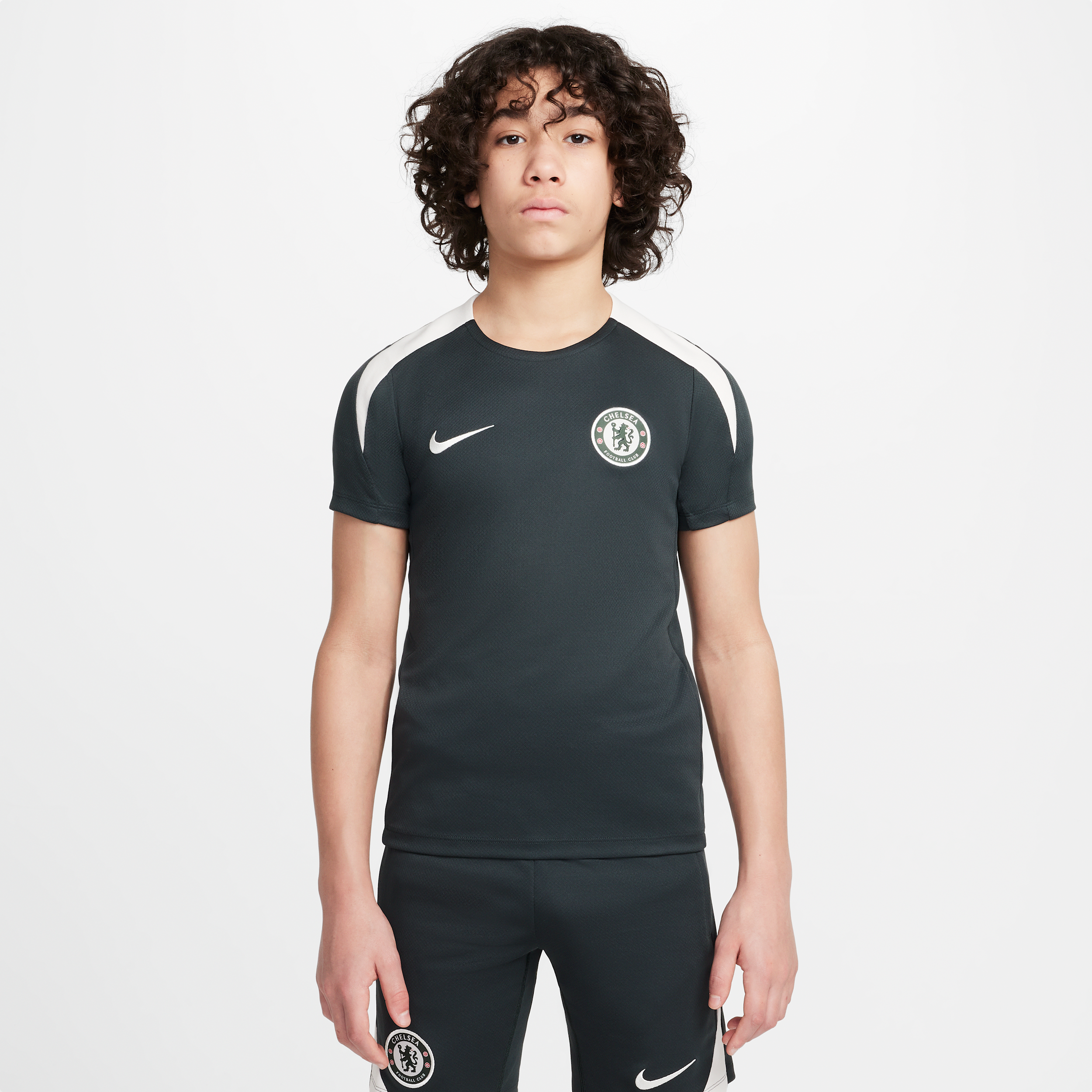 Chelsea FC Strike Nike Dri-FIT-fodboldtrøje med korte ærmer til større børn - grøn