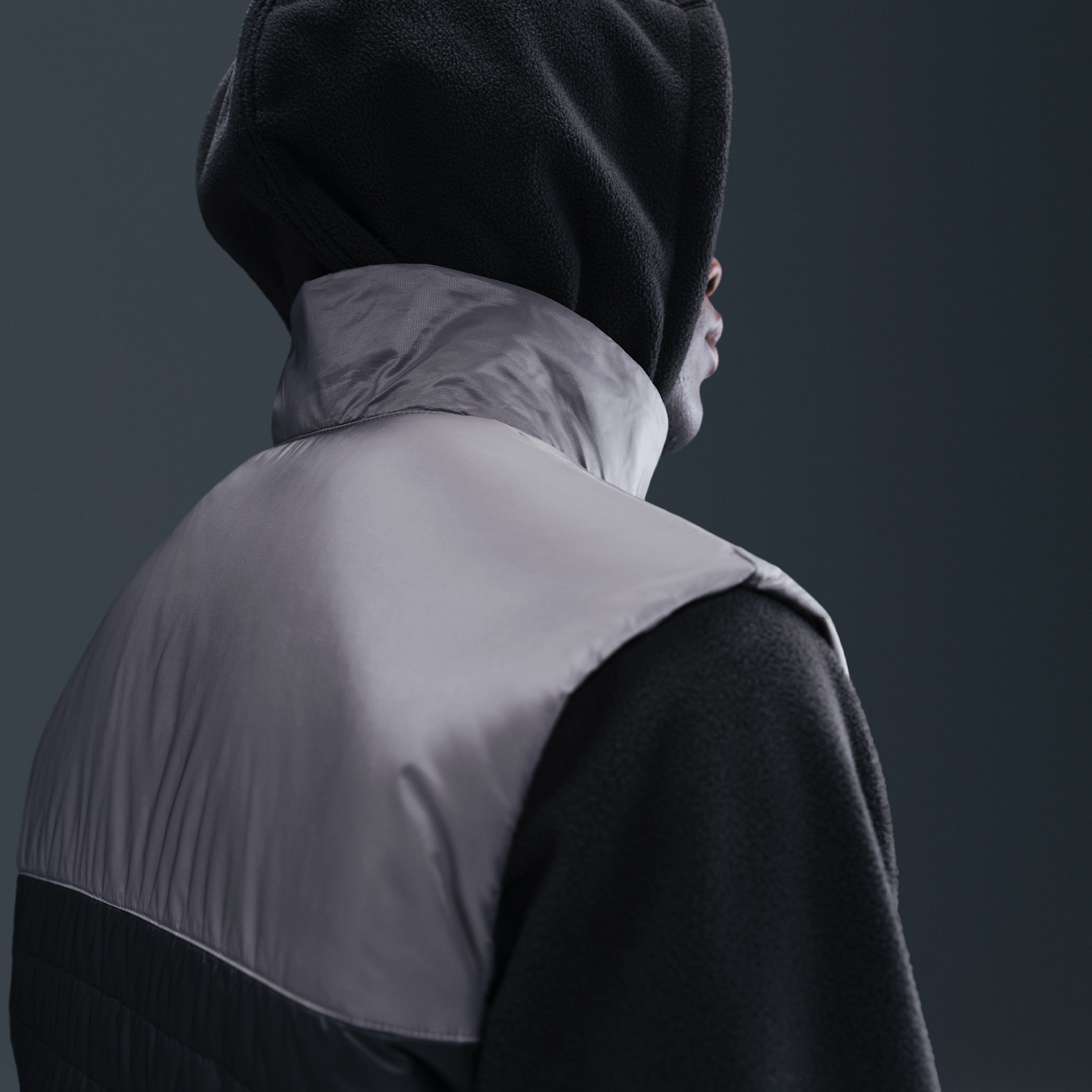 Thumbnail - Atlético Madrid Windrunner Nike Therma-FIT mittelschwere Fußballweste (Herren) - Schwarz