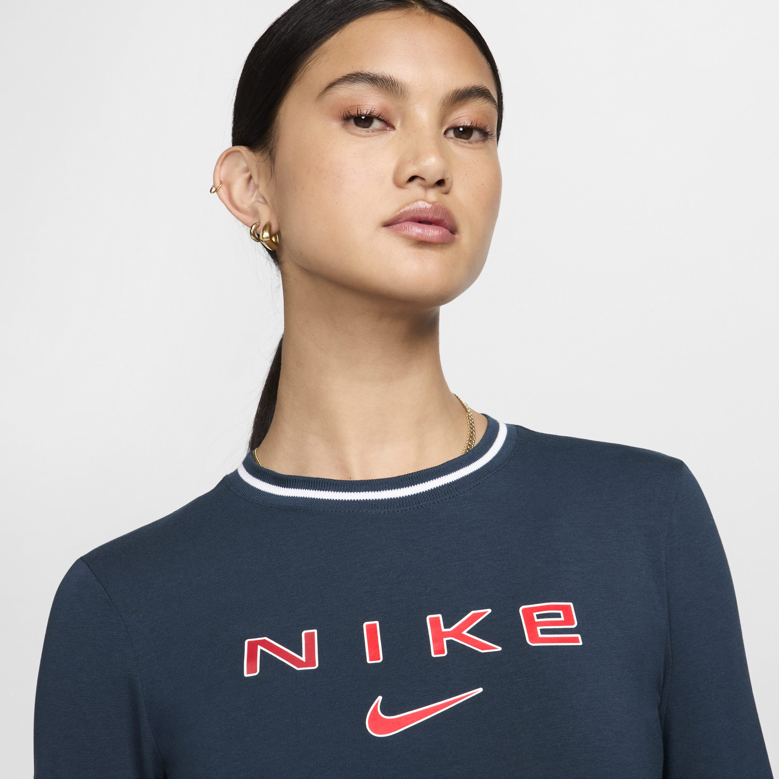 T-shirt slim court à manches longues et motif Nike Sportswear Chill Knit pour femme - Bleu