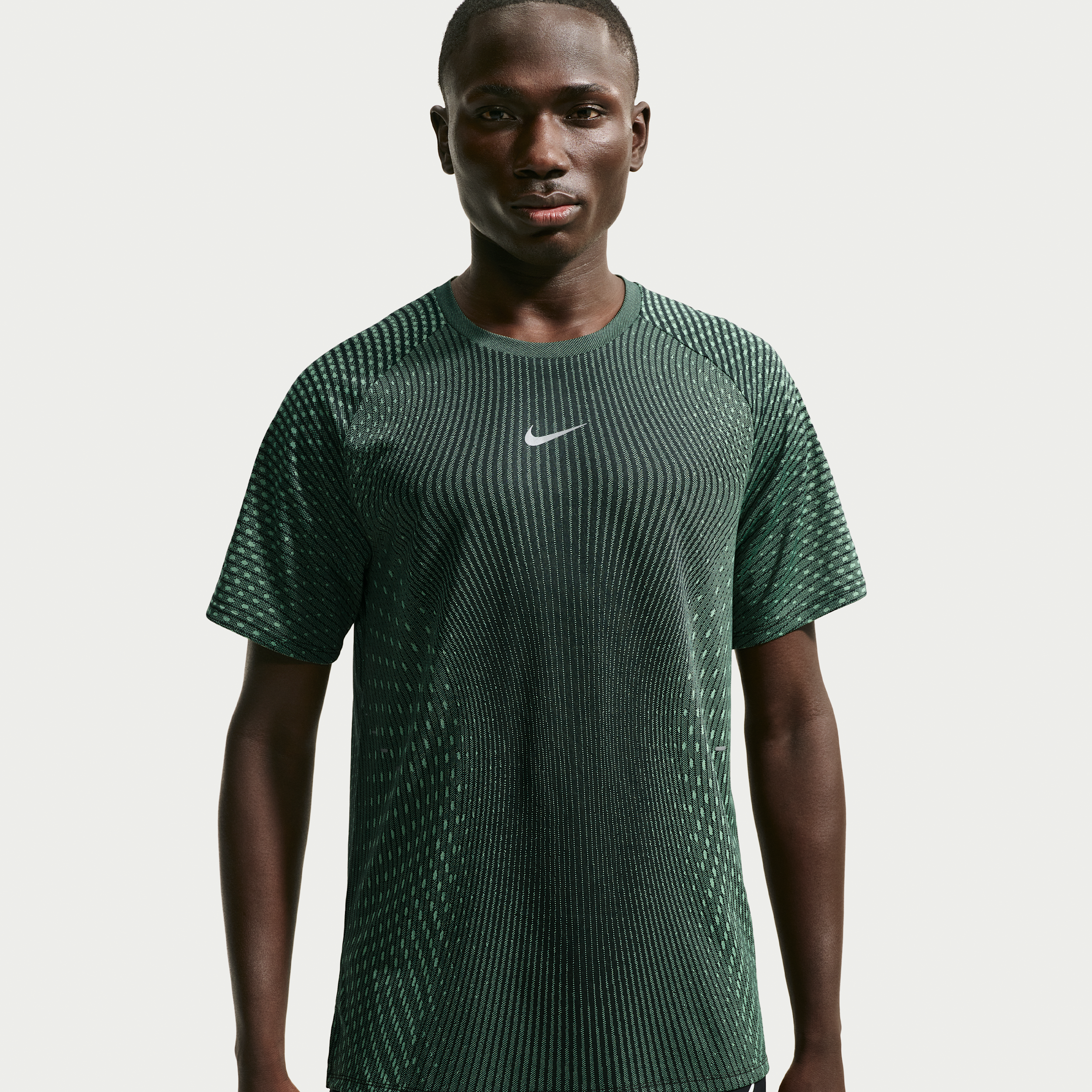 Kortærmet Nike Stride Aero-FIT-løbeoverdel til mænd - sort