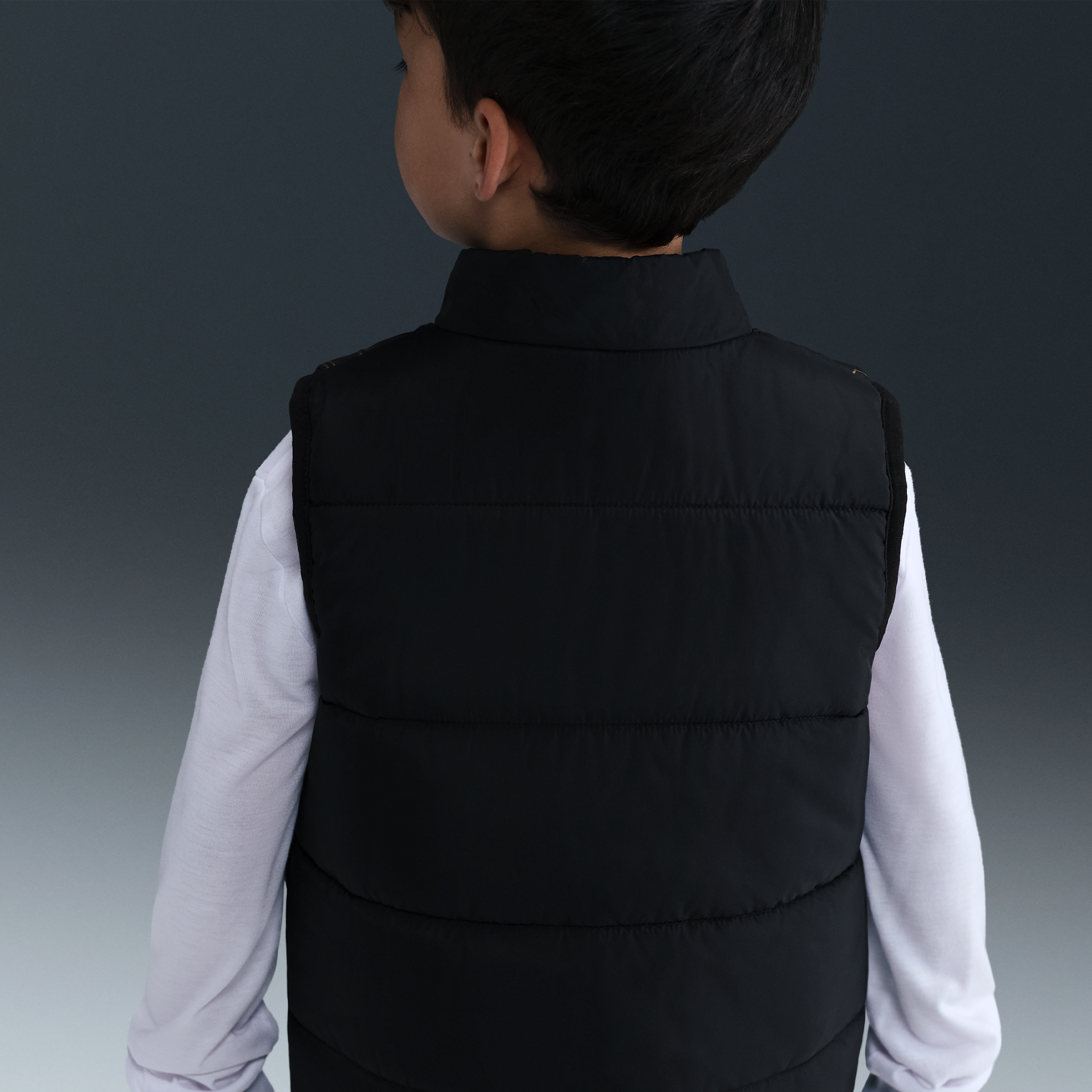 Thumbnail - Nike Set aus Longsleeve, Weste und Hose (jüngere Kinder) - Schwarz