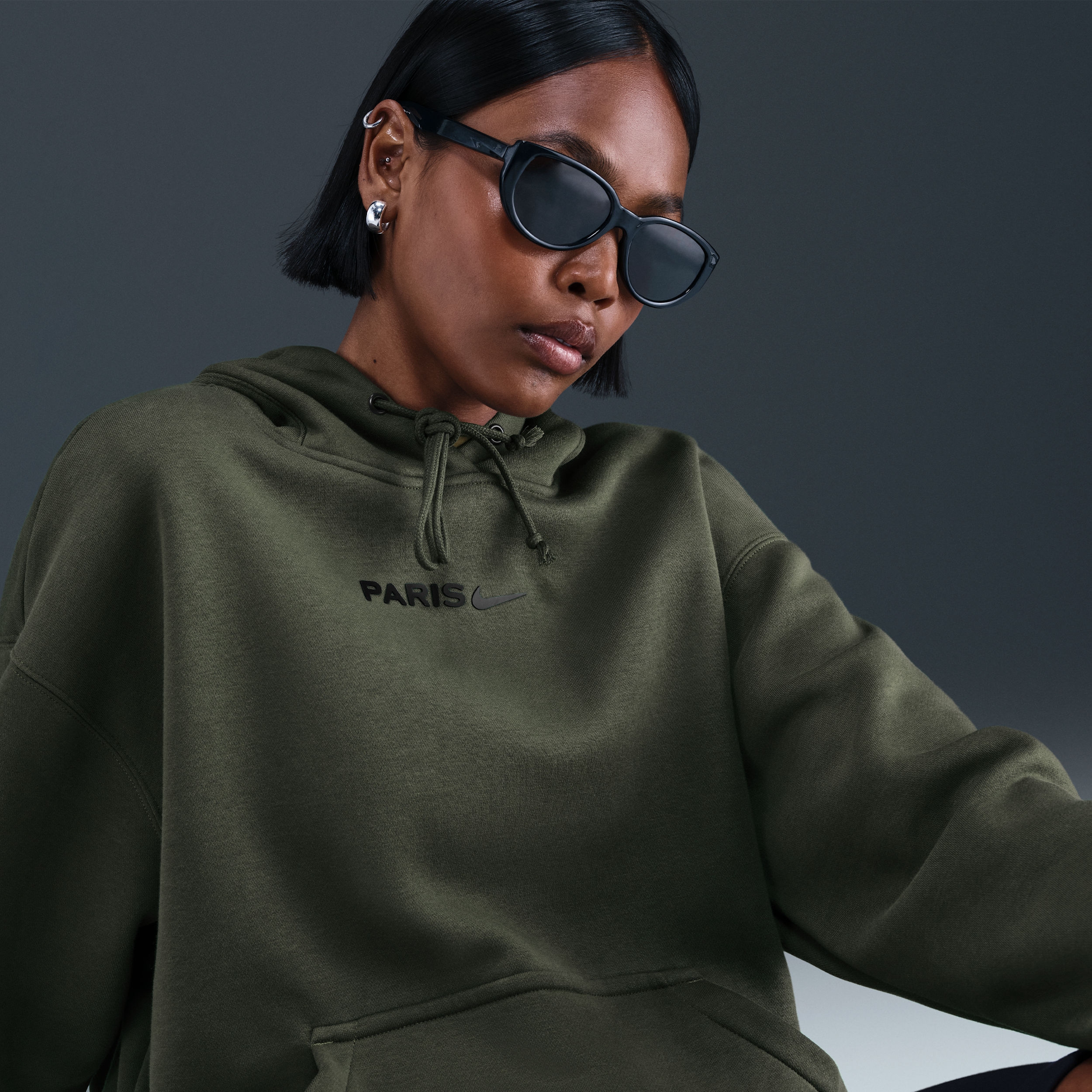 Thumbnail - Paris Saint-Germain Phoenix Fleece Nike Oversize-Fußball-Hoodie (Damen) - Grün