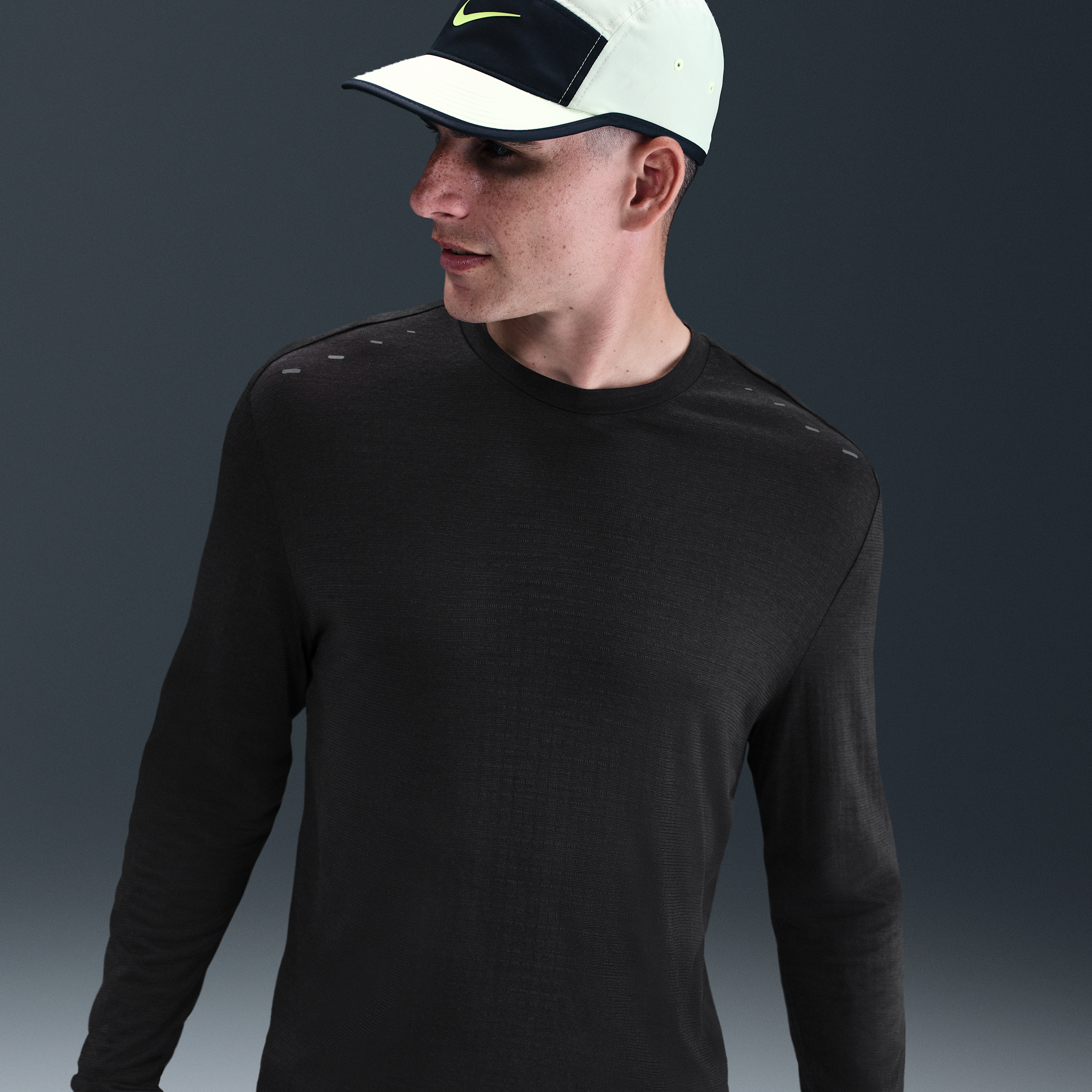 Thumbnail - Nike Run Wool Dri-FIT ADV Langarm-Laufoberteil (Herren) - Schwarz