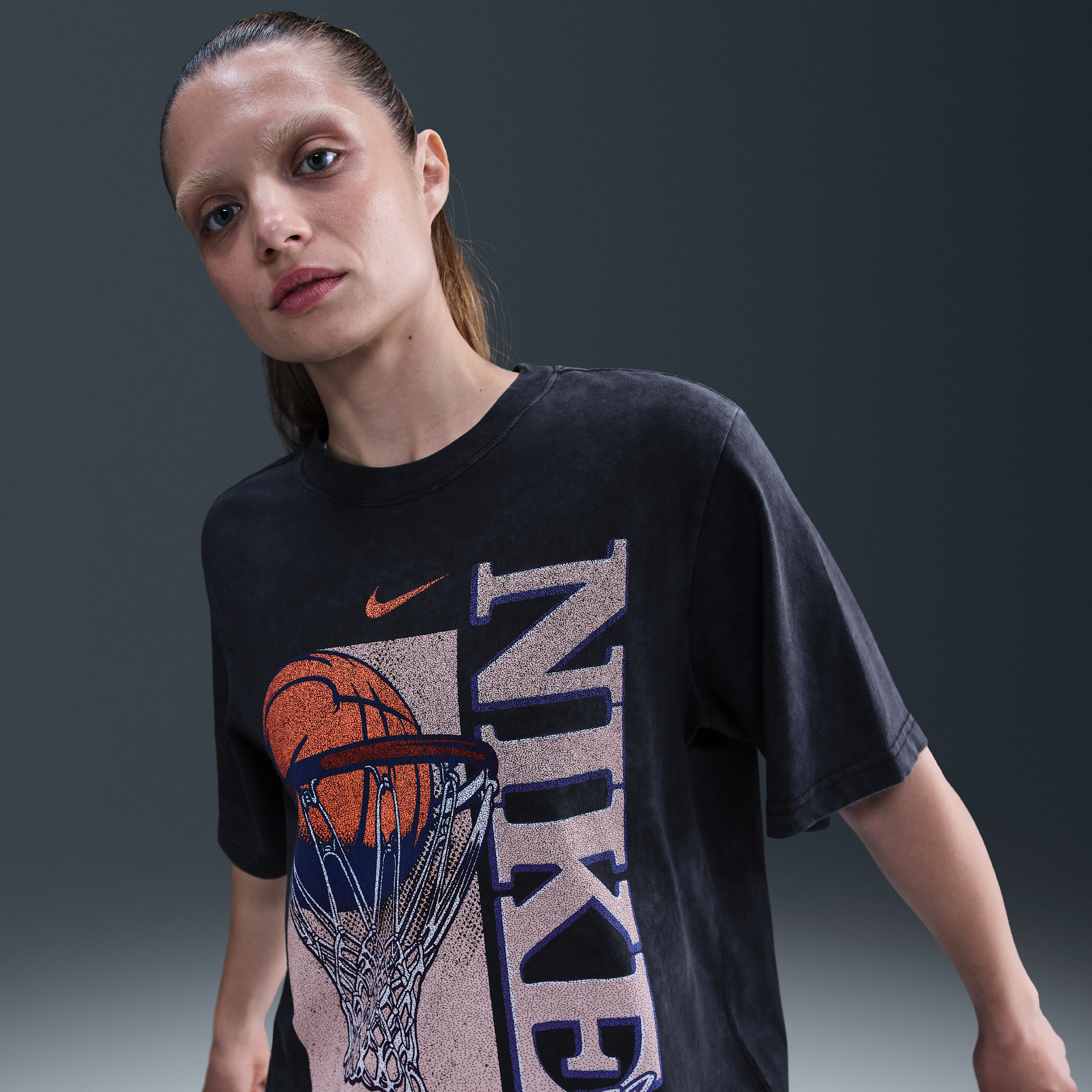 Nike Women's Basketball T-Shirt - Black