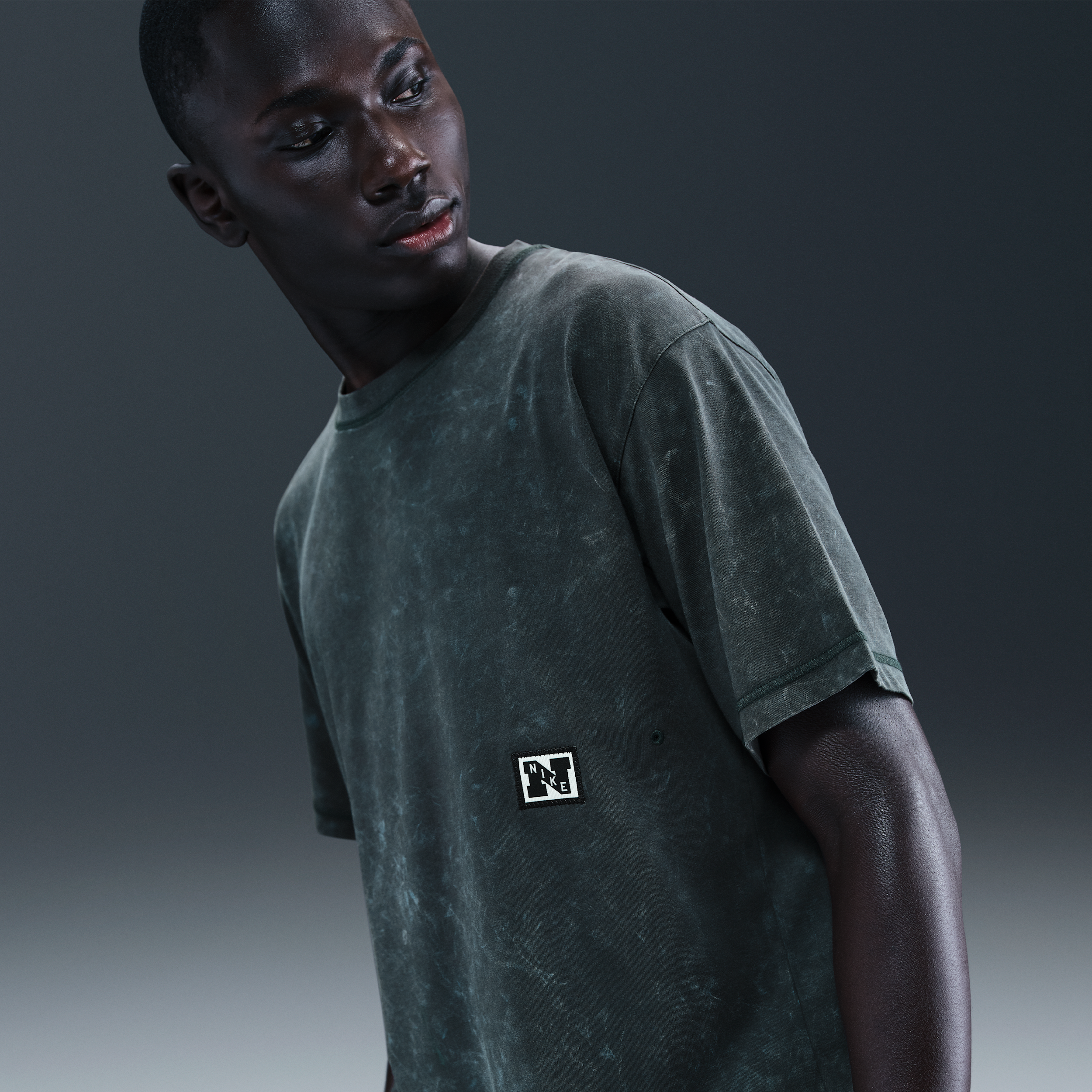 Thumbnail - Nike Gym Heritage Dri-FIT Kurzarm-Trainingsoberteil (Herren) - Grün