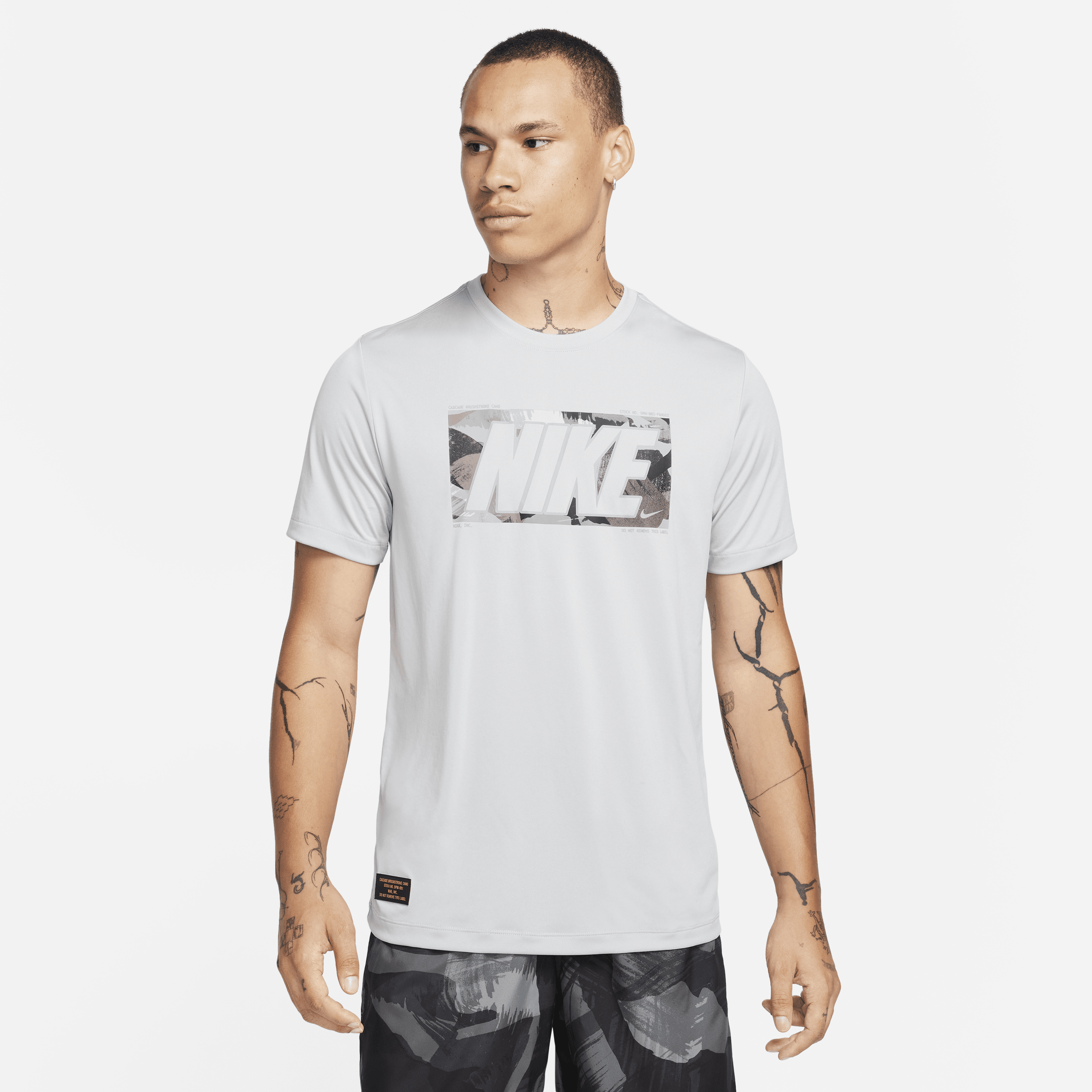 Nike fitnessshirt met Dri-FIT voor heren Grijs