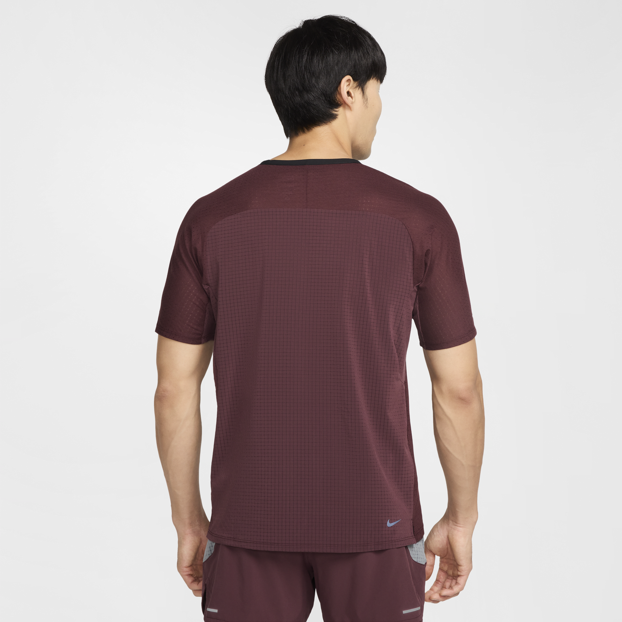 Haut de running Dri-FIT à manches courtes Nike Trail Solar Chase pour homme - Rouge