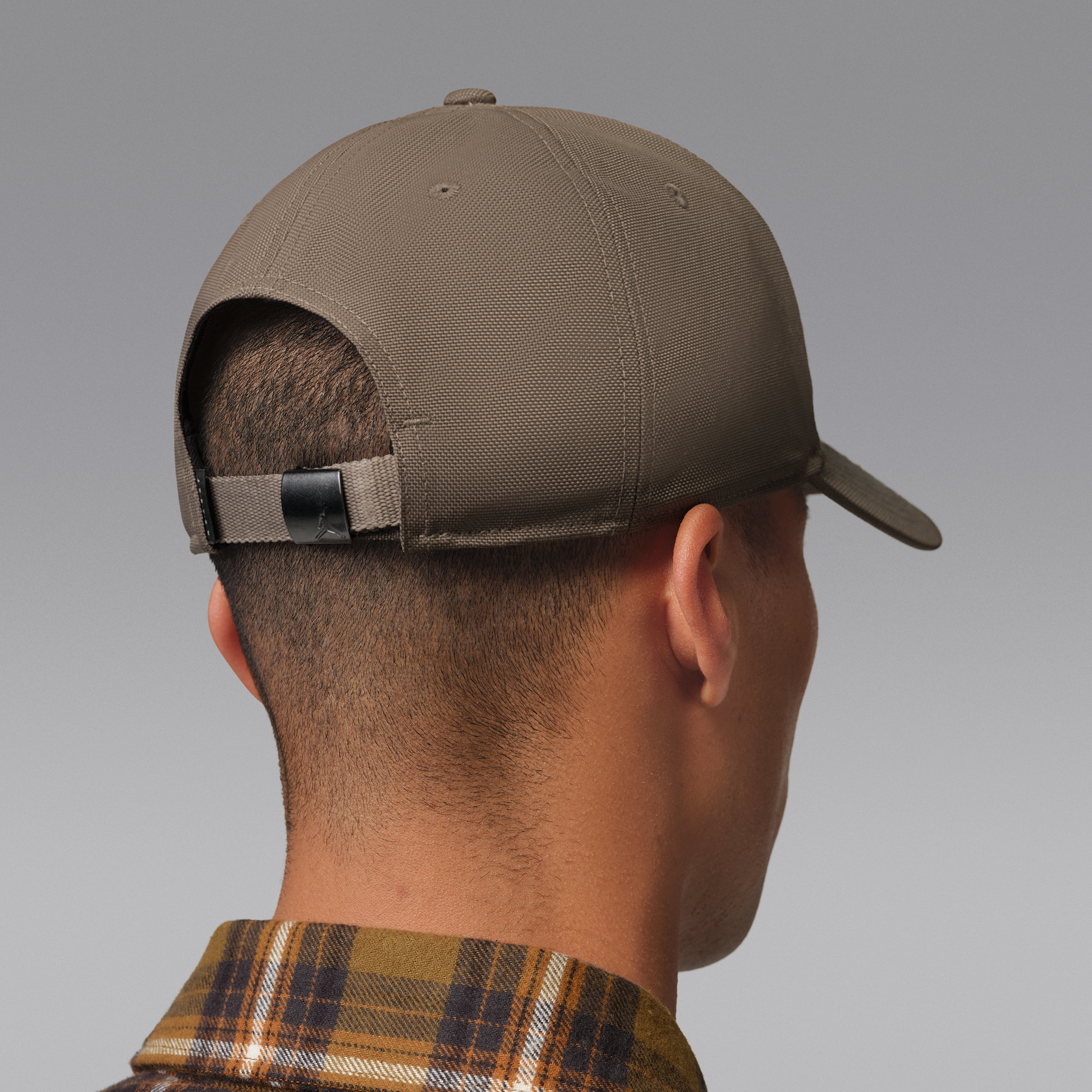 Thumbnail - Jordan Rise strukturierte Cap mit Jumpman aus Metall - Grau