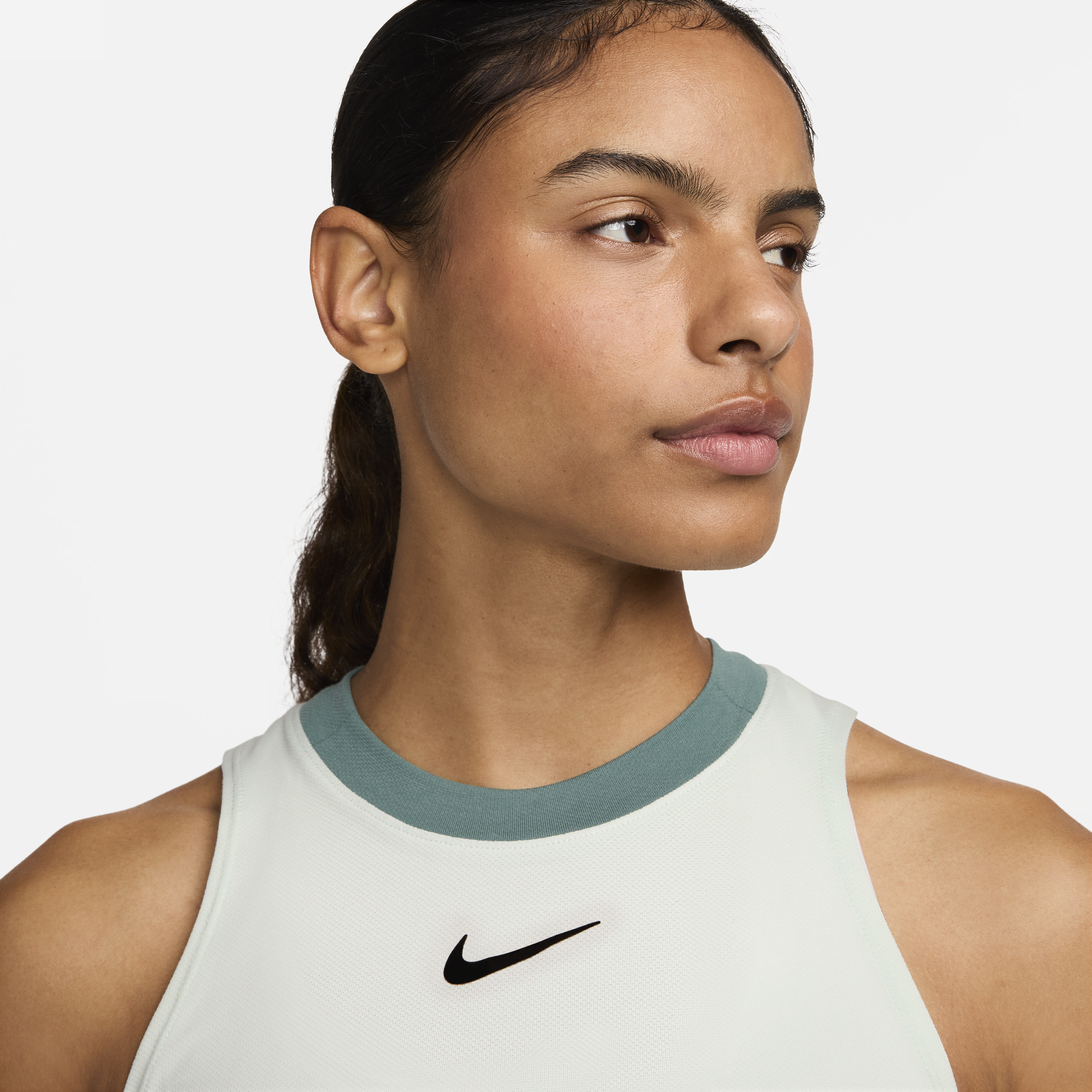 Nike Court Advantage Dri-FIT tennistanktop voor dames Groen