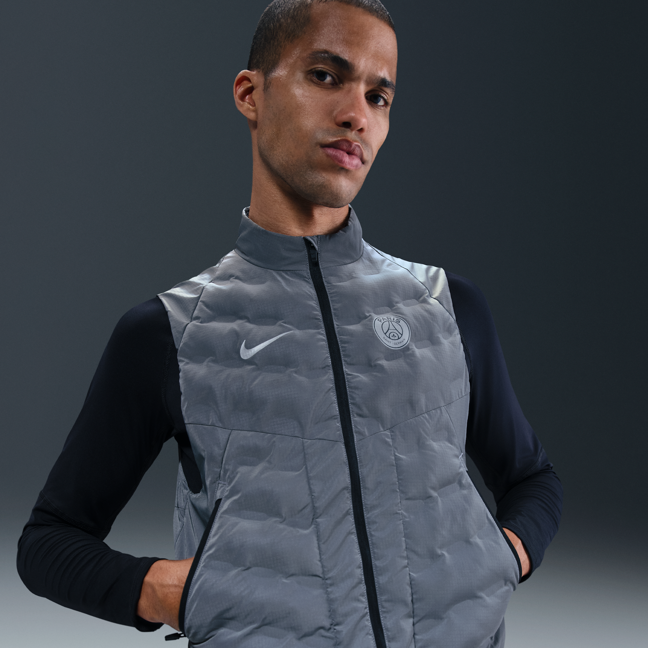 Paris Saint-Germain Running Division Mens Nike Therma-FIT ADV Football Gilet - Grey - Nylon