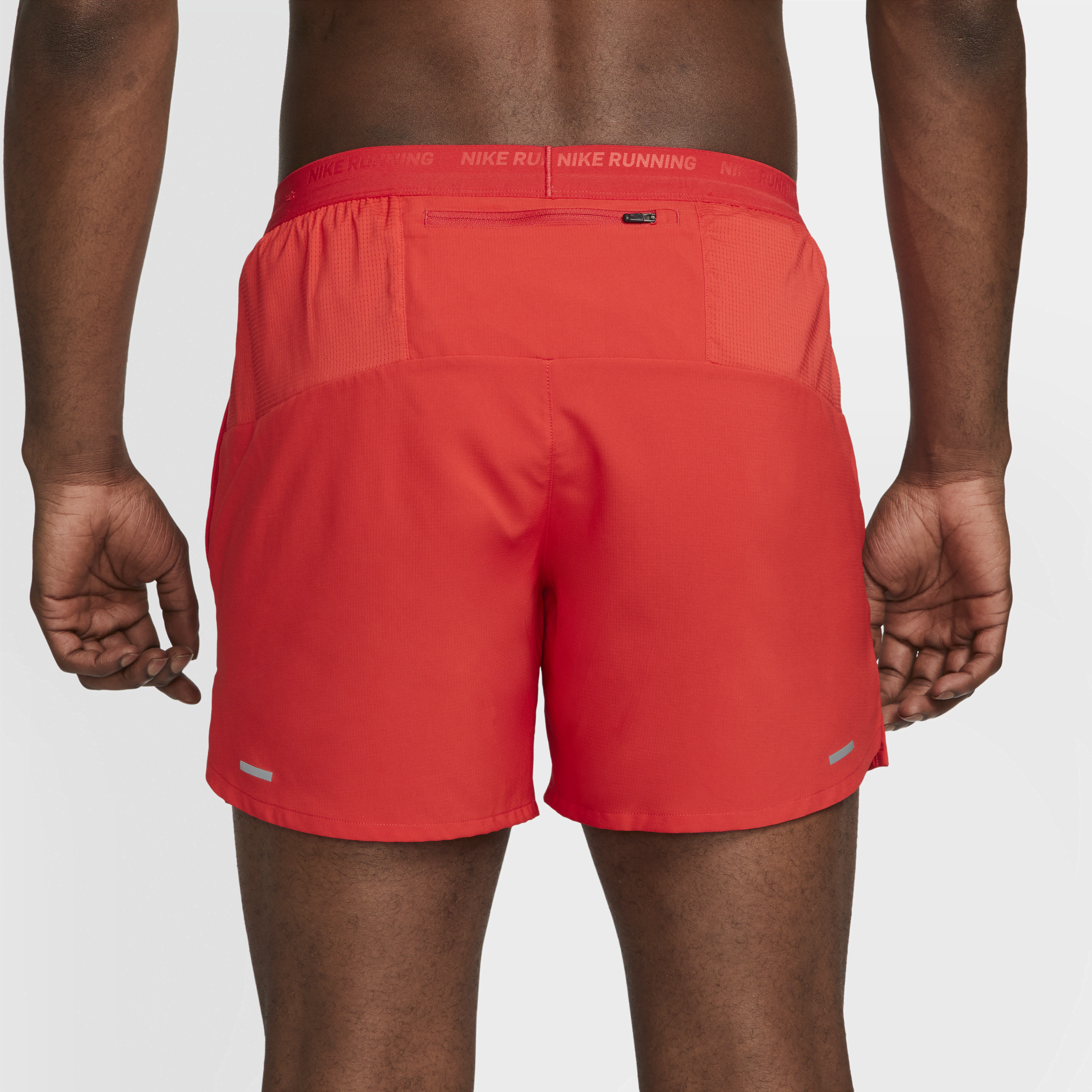 Short de running avec sous-short intégré Dri-FIT Nike Stride 13 cm pour homme - Rouge