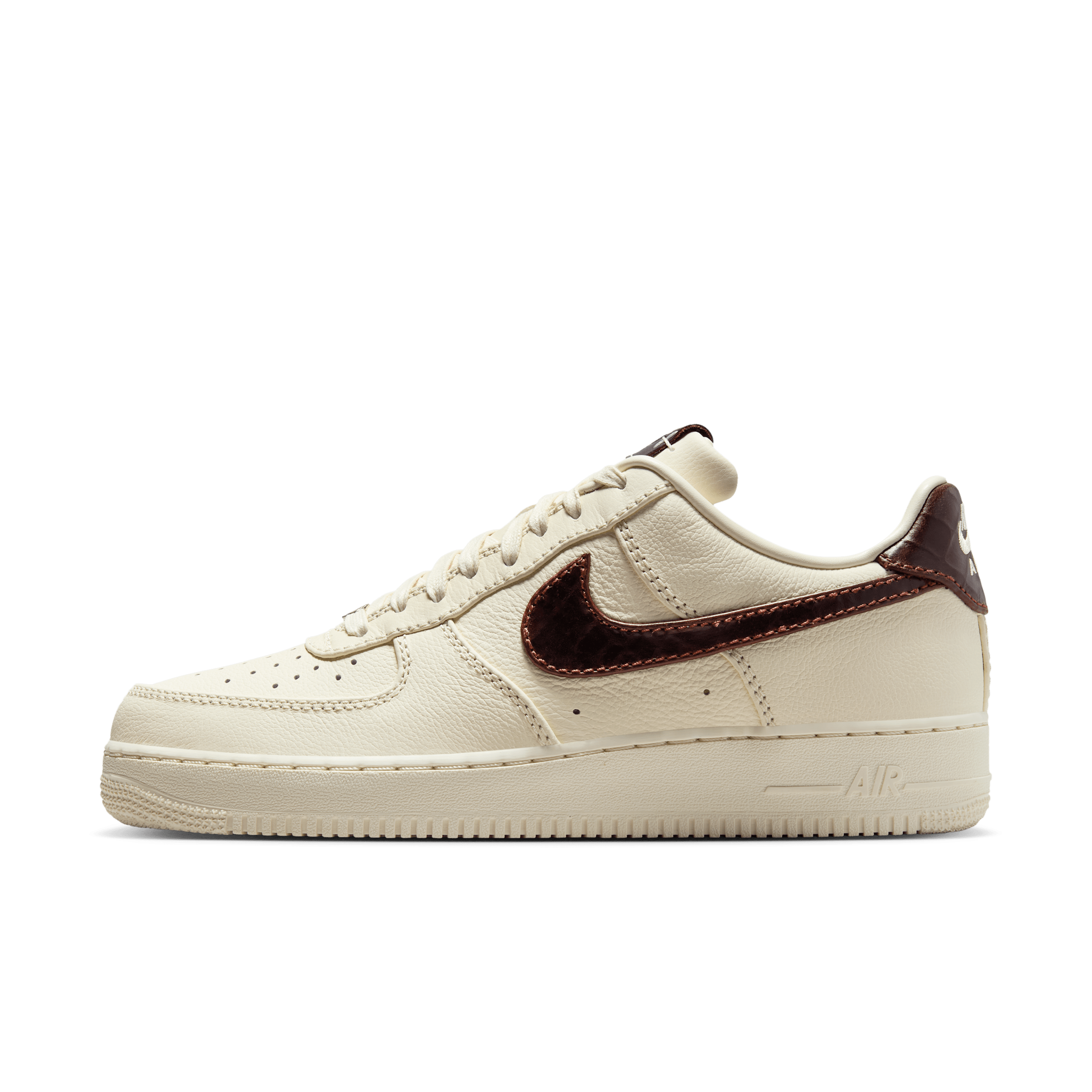 Thumbnail - Nike Air Force 1 '07 Herrenschuh - Braun