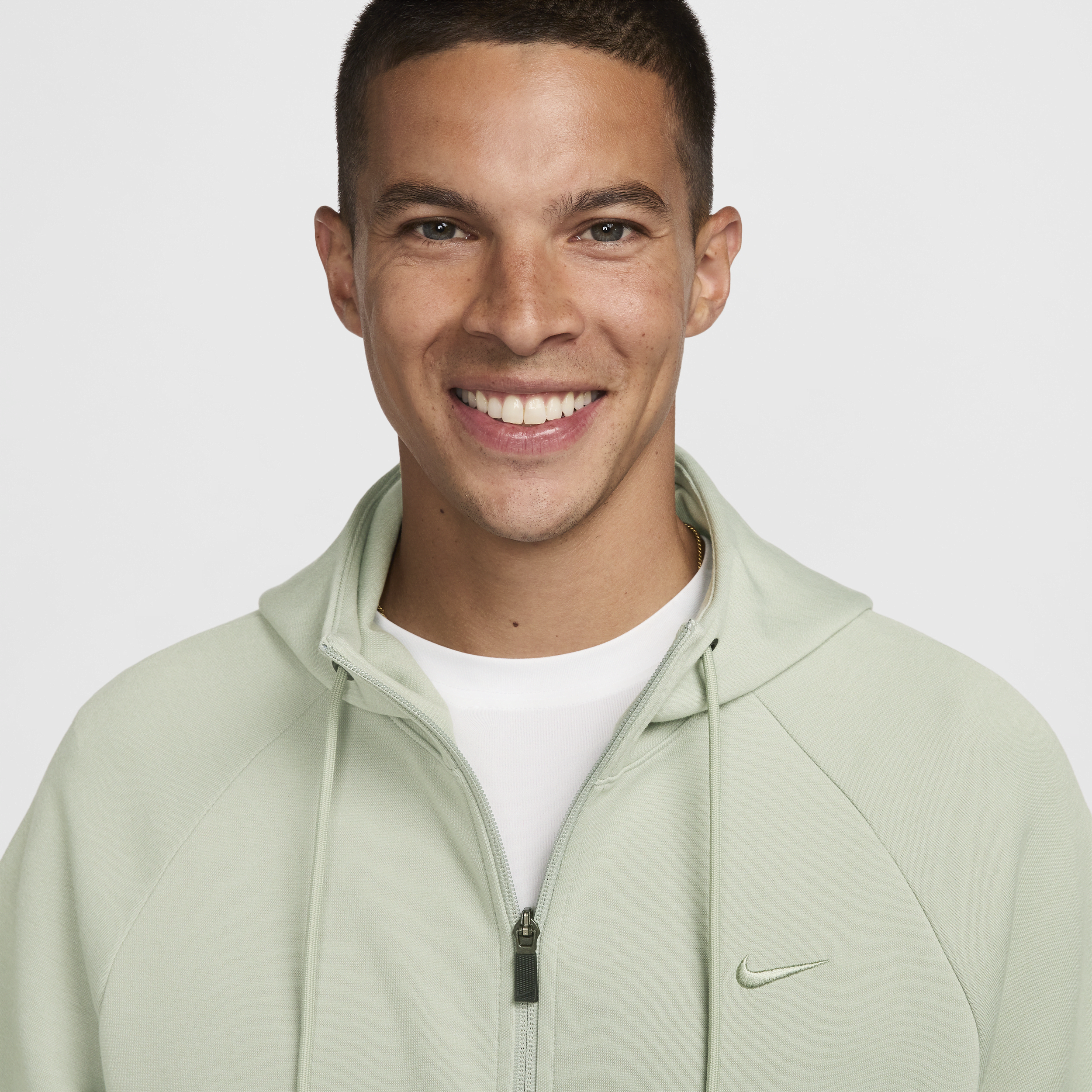 Sweat à capuche et zip haute performance Dri-FIT UV Nike Primary Fleece pour homme - Vert