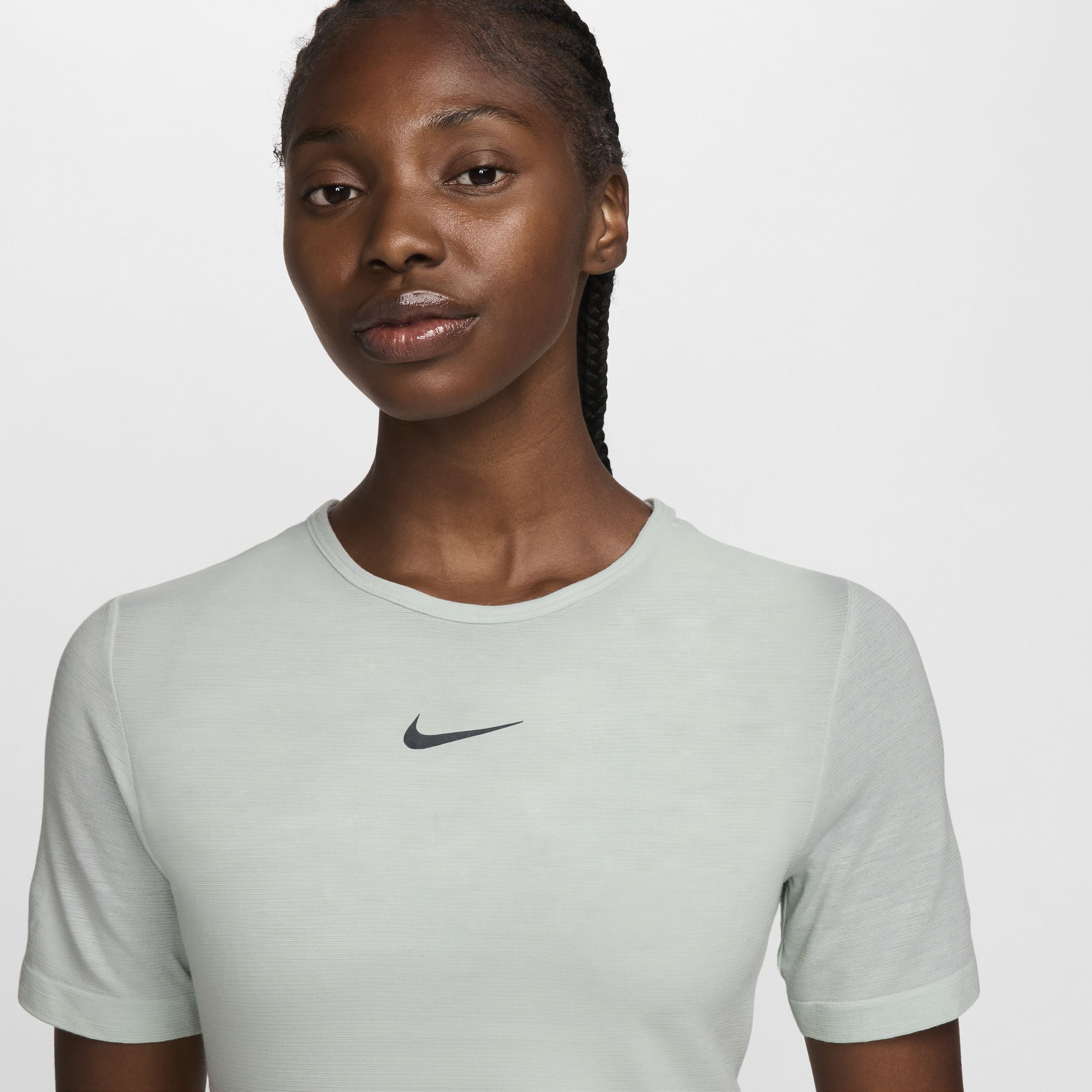 Nike Swift Wool Dri-FIT hardlooptop met korte mouwen voor dames Groen