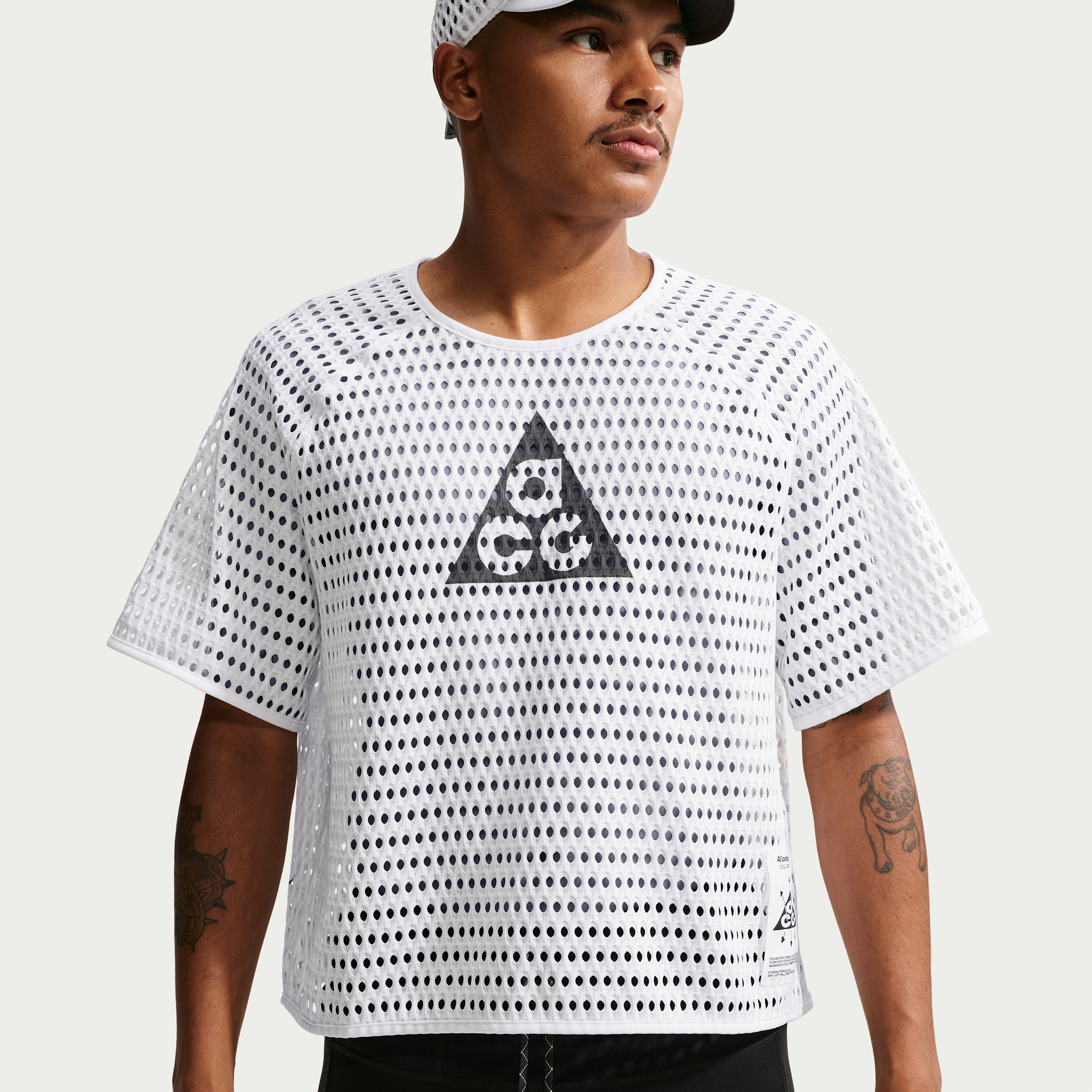 Kortærmet ACG Radical AirFlow Dri-FIT-trailløbetop til mænd - hvid