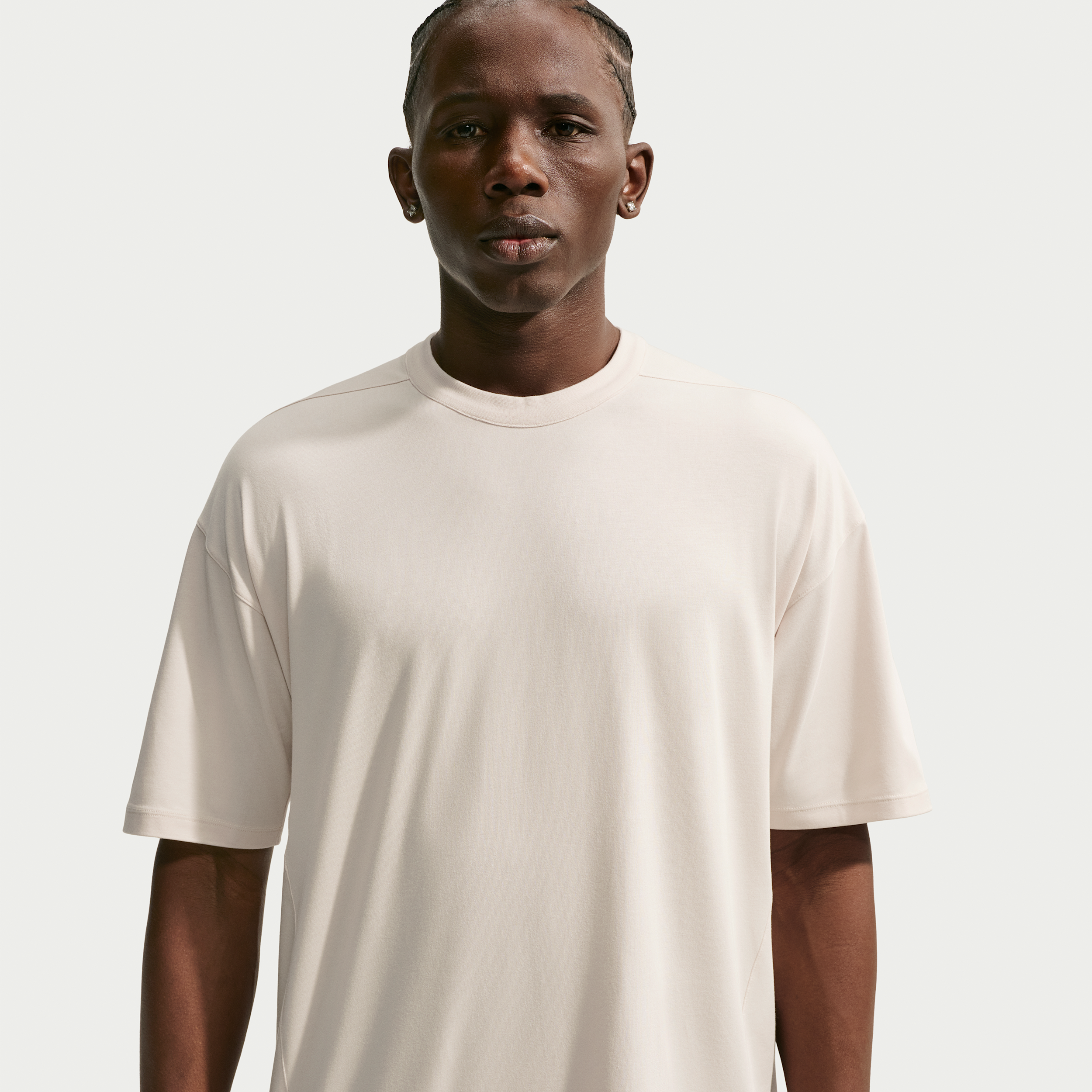 Kortærmet Nike 24.7 ImpossiblySoft Light Dri-FIT-T-shirt til mænd - brun