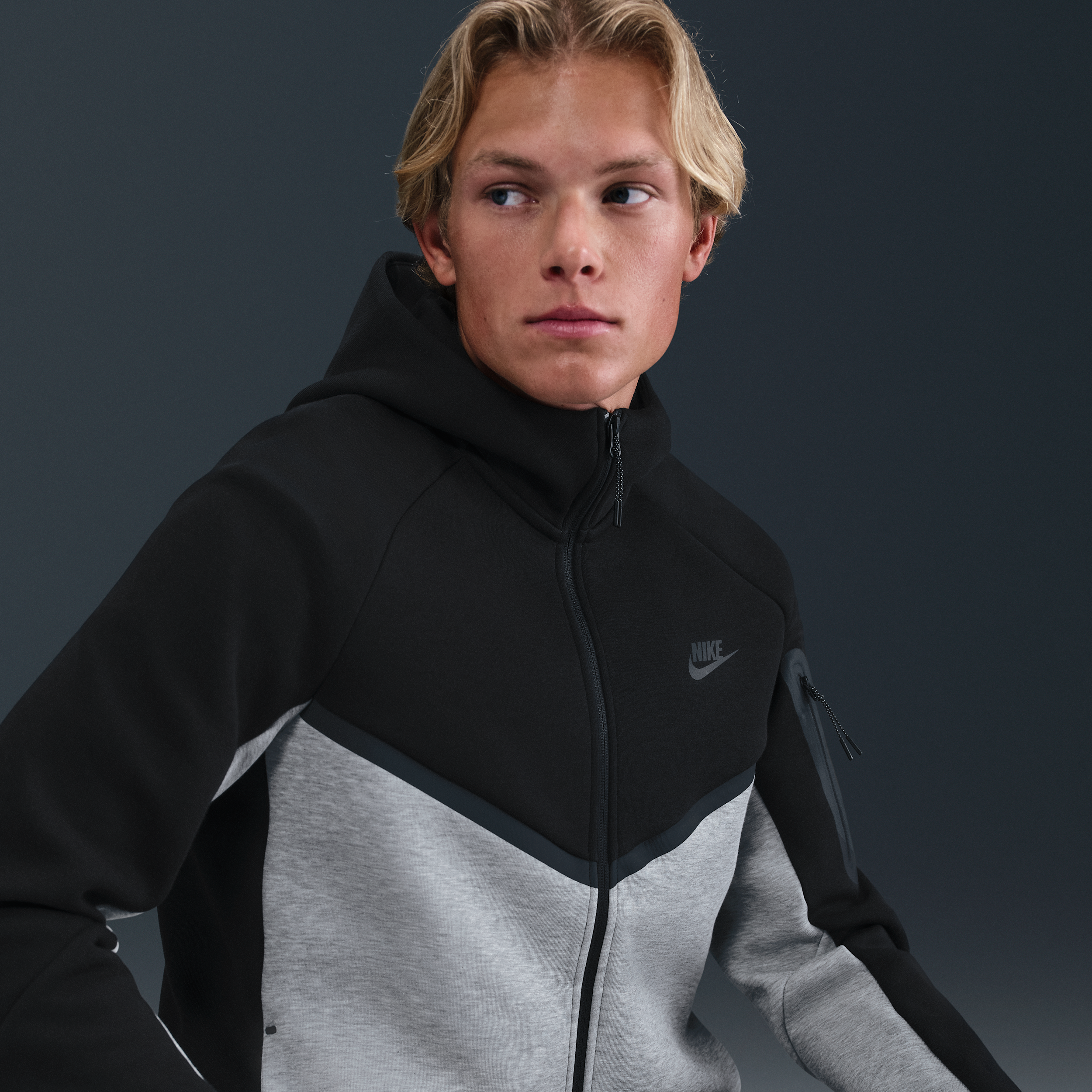Sweat à capuche et zip Windrunner Nike Tech pour homme - Noir