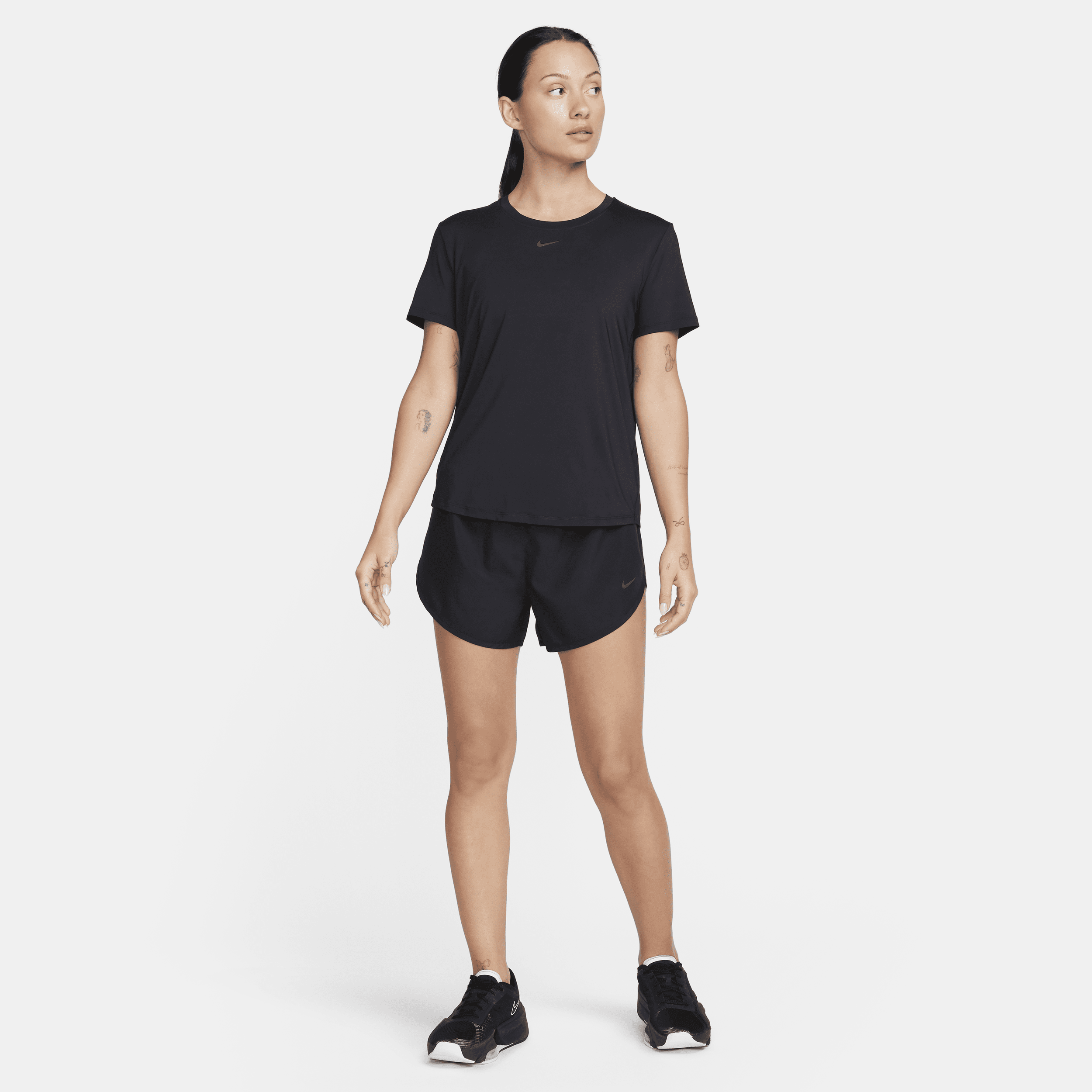 Nike One Classic Dri-FIT damestop met korte mouwen Zwart