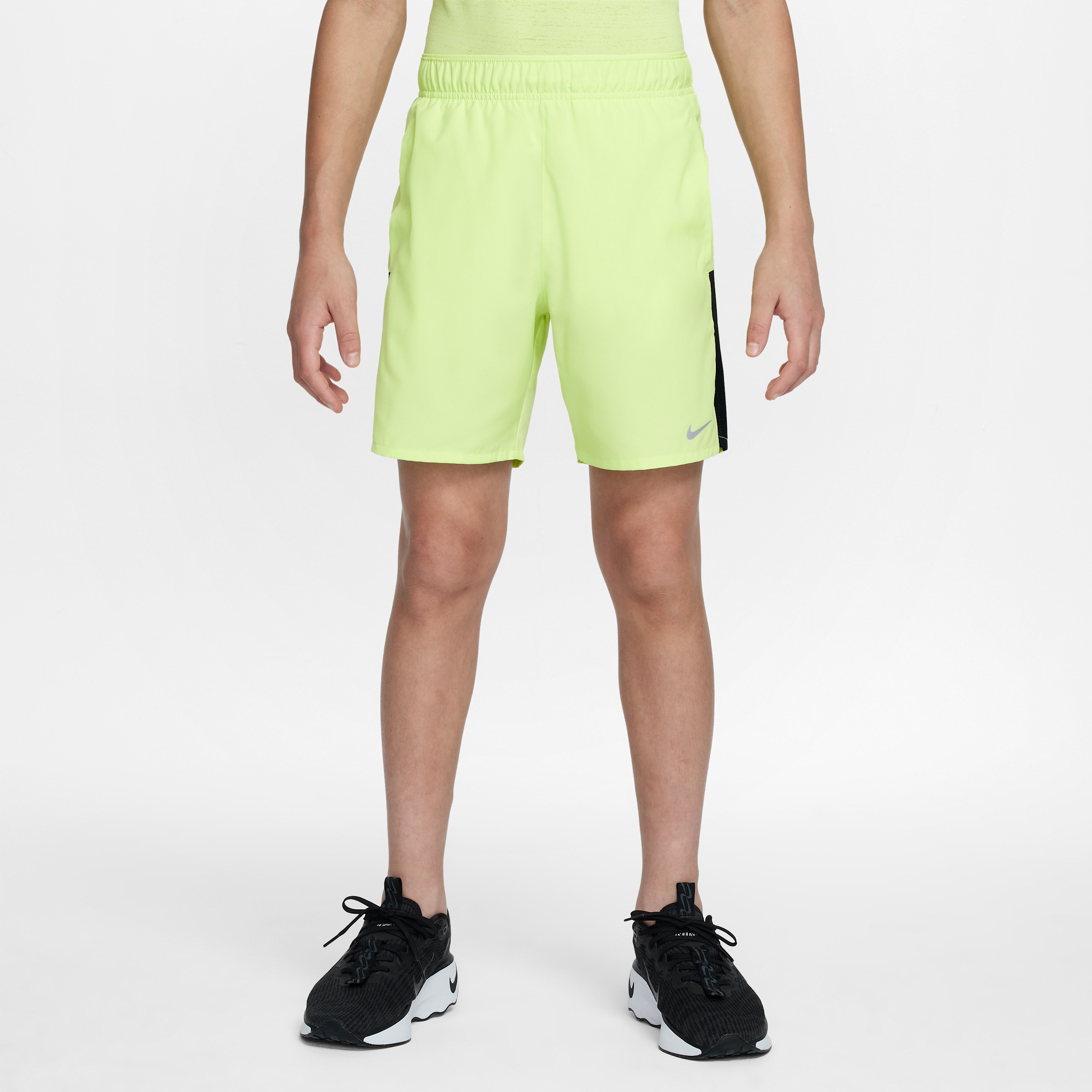 Short de training Nike Dri-FIT Challenger pour ado (garçon) - Jaune