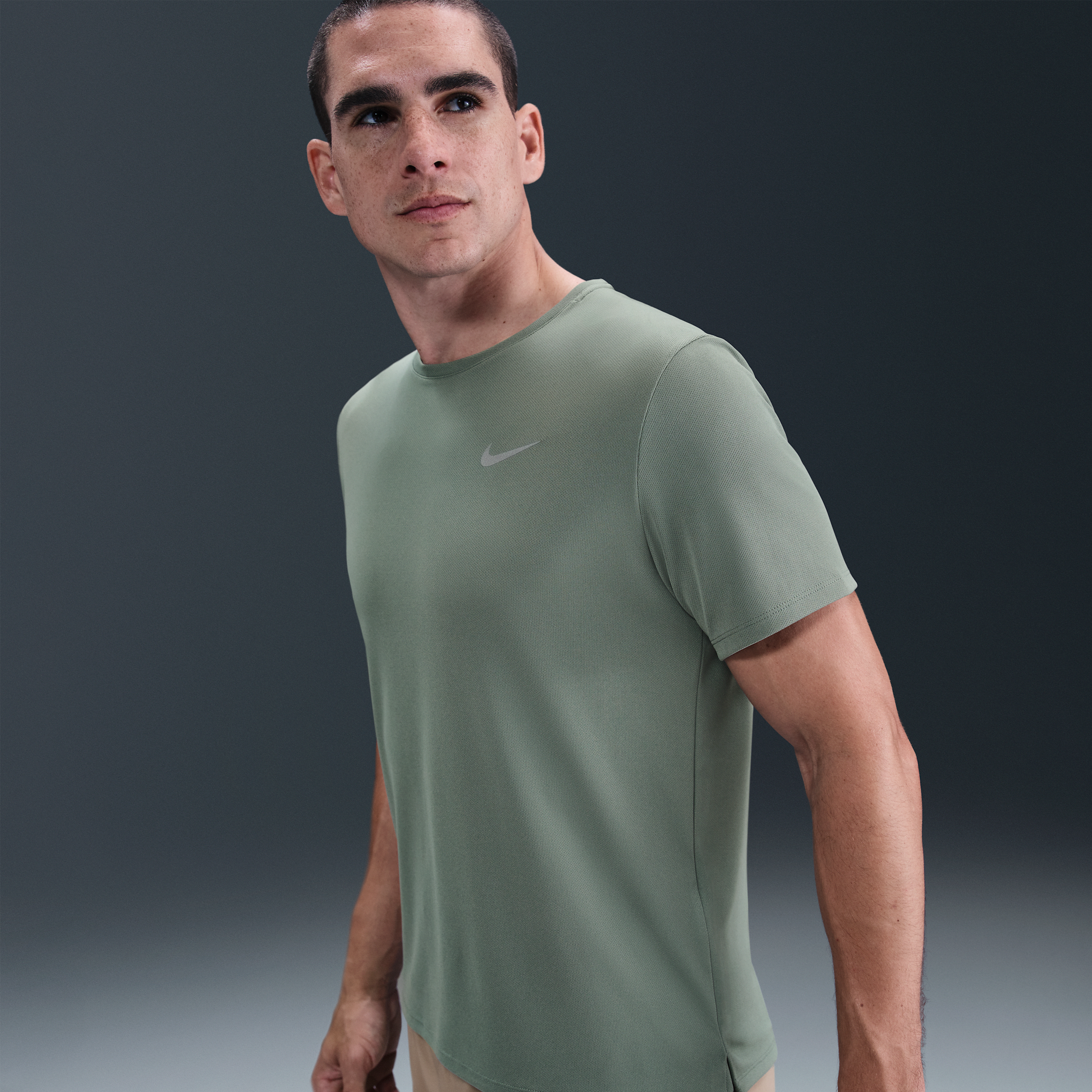 Nike Miler Men's Dri-FIT UV Short-Sleeve Running Top - Grey