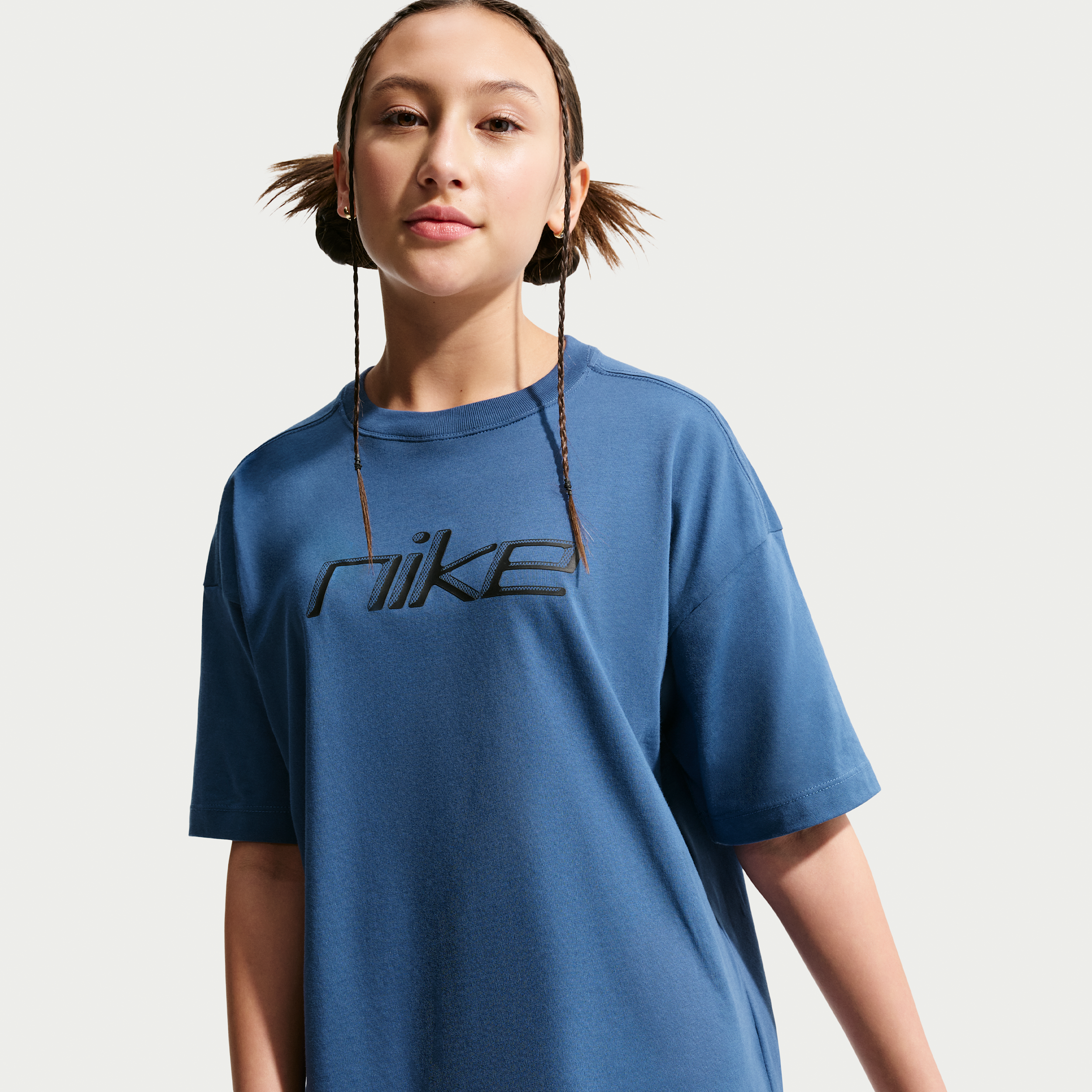 Nike Older Kids (Girls) Oversized T-Shirt - Blue