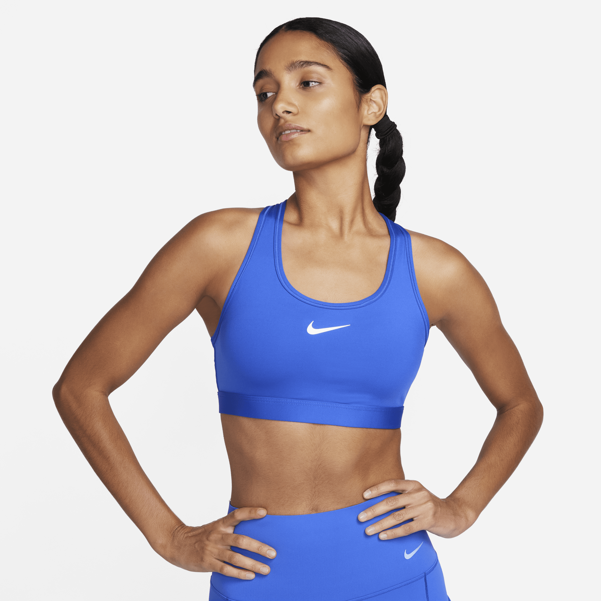 Nike Swoosh Medium Support padded sport-bh Blauw