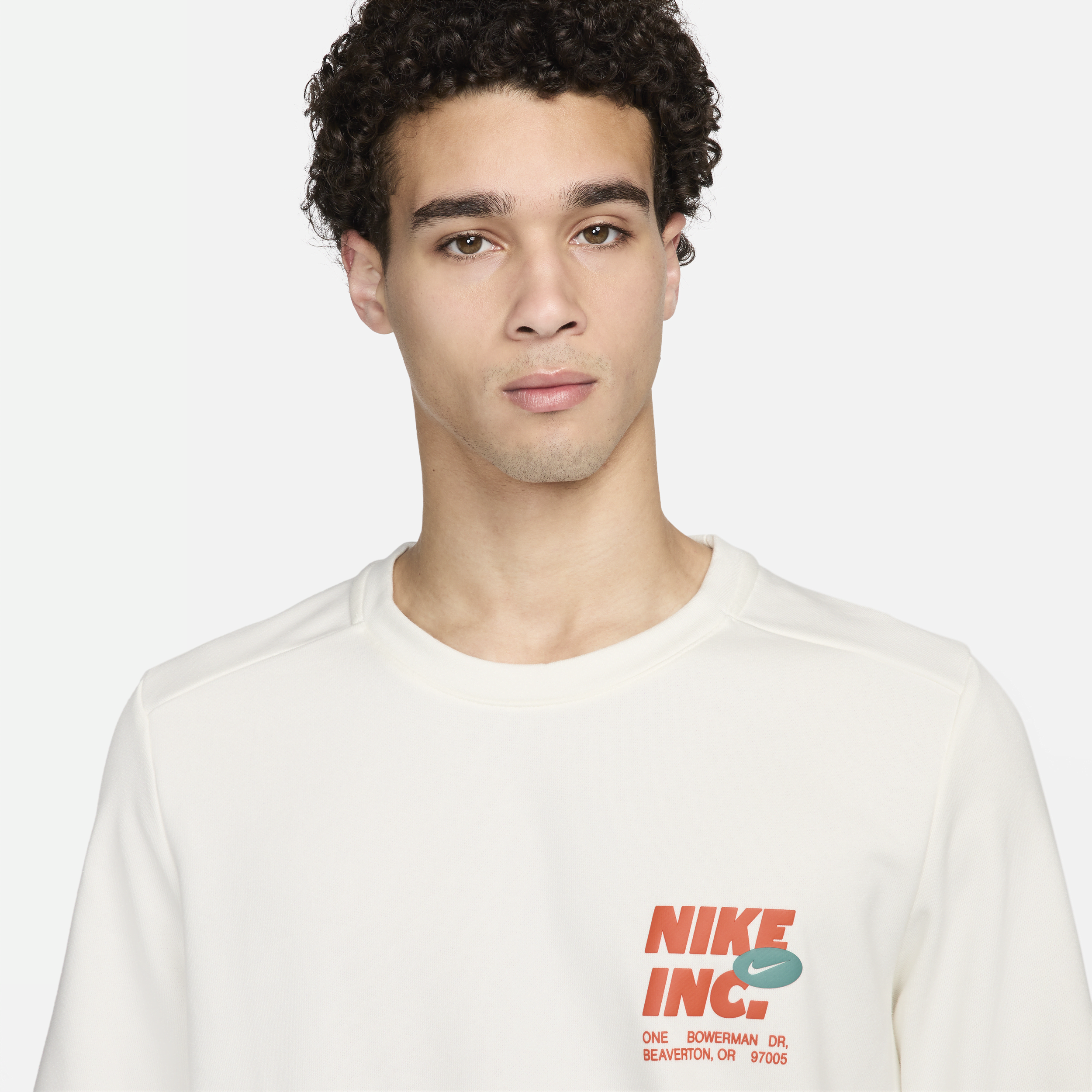 Nike Dri-FIT fitnesstop van fleece met ronde hals en lange mouwen voor heren Wit