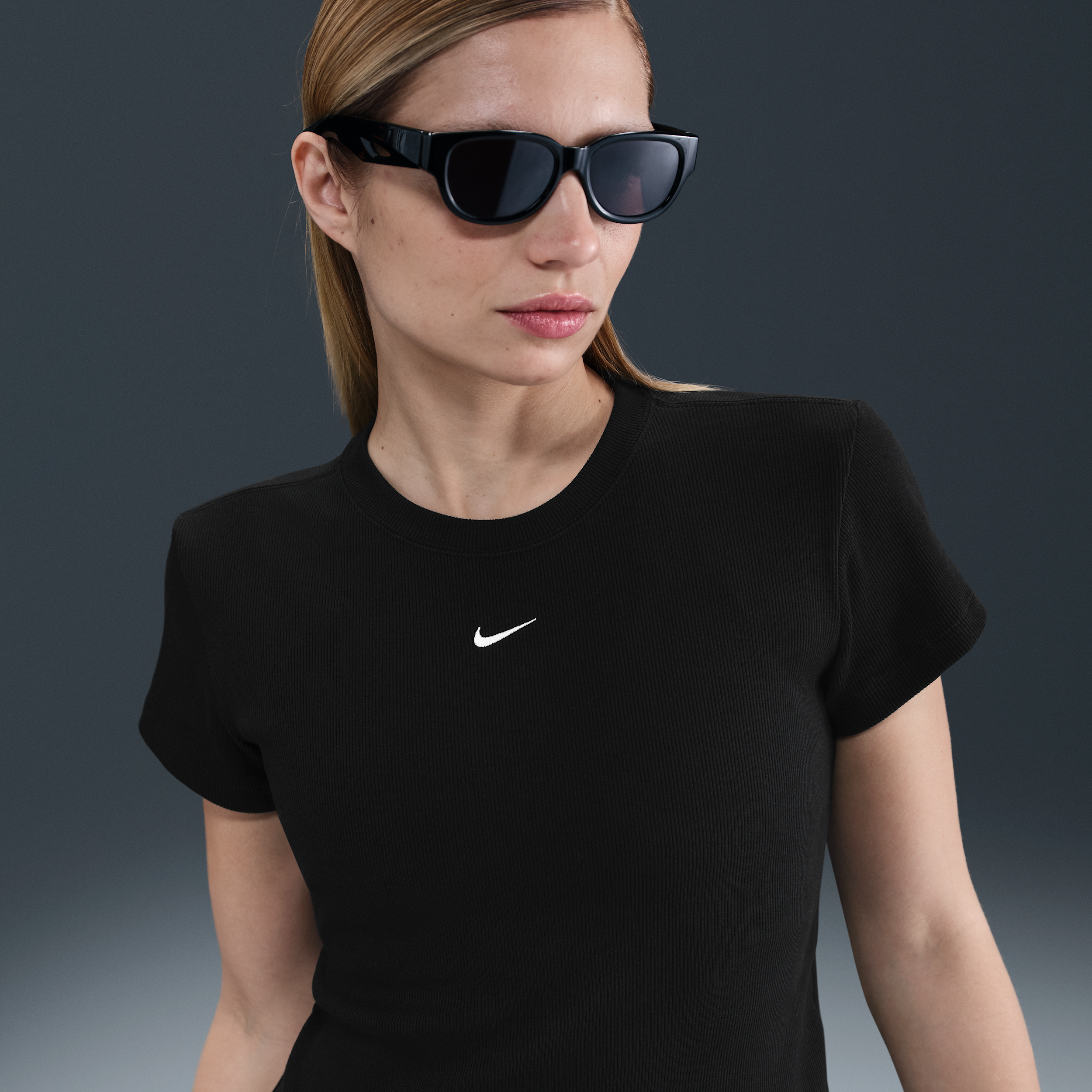 Nike Women's Tight Ribbed Short-Sleeve T-Shirt - Black - Cotton/Elastane