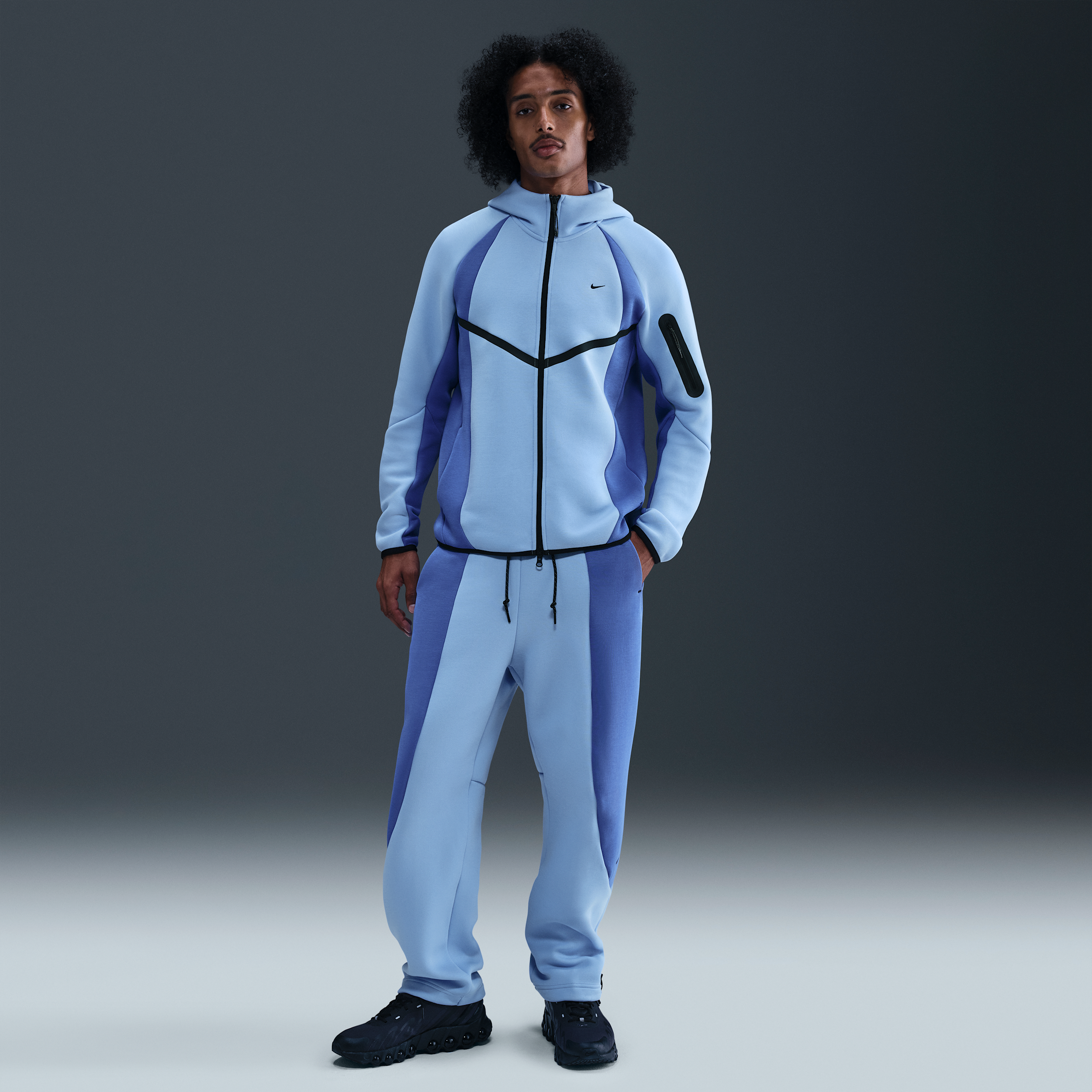 Nike Tech Mens Colour-Block Open-Hem Fleece Trousers - Blue - Cotton/Polyester