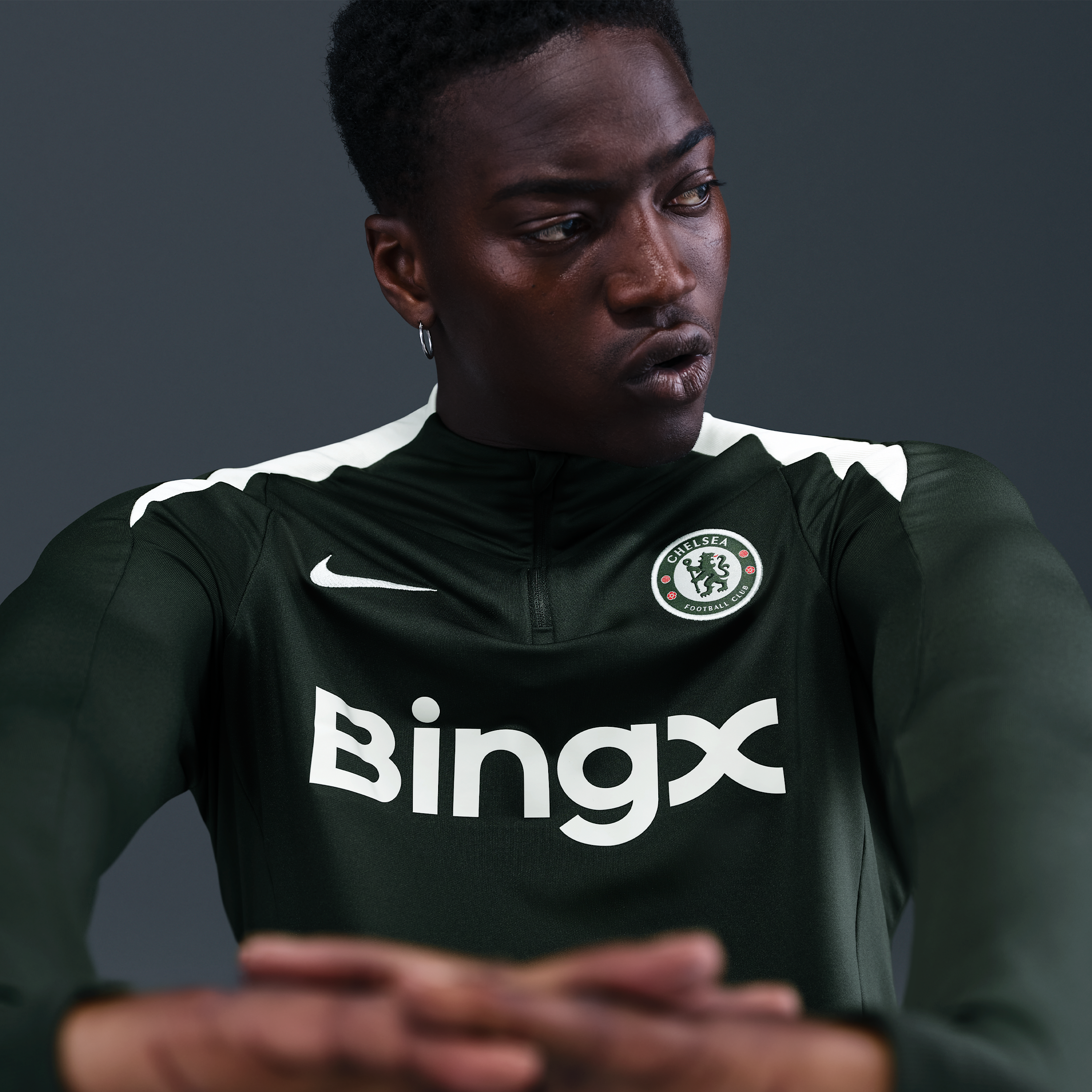Thumbnail - FC Chelsea Strike Nike Dri-FIT Fußball-Drill-Oberteil (Herren) - Grün