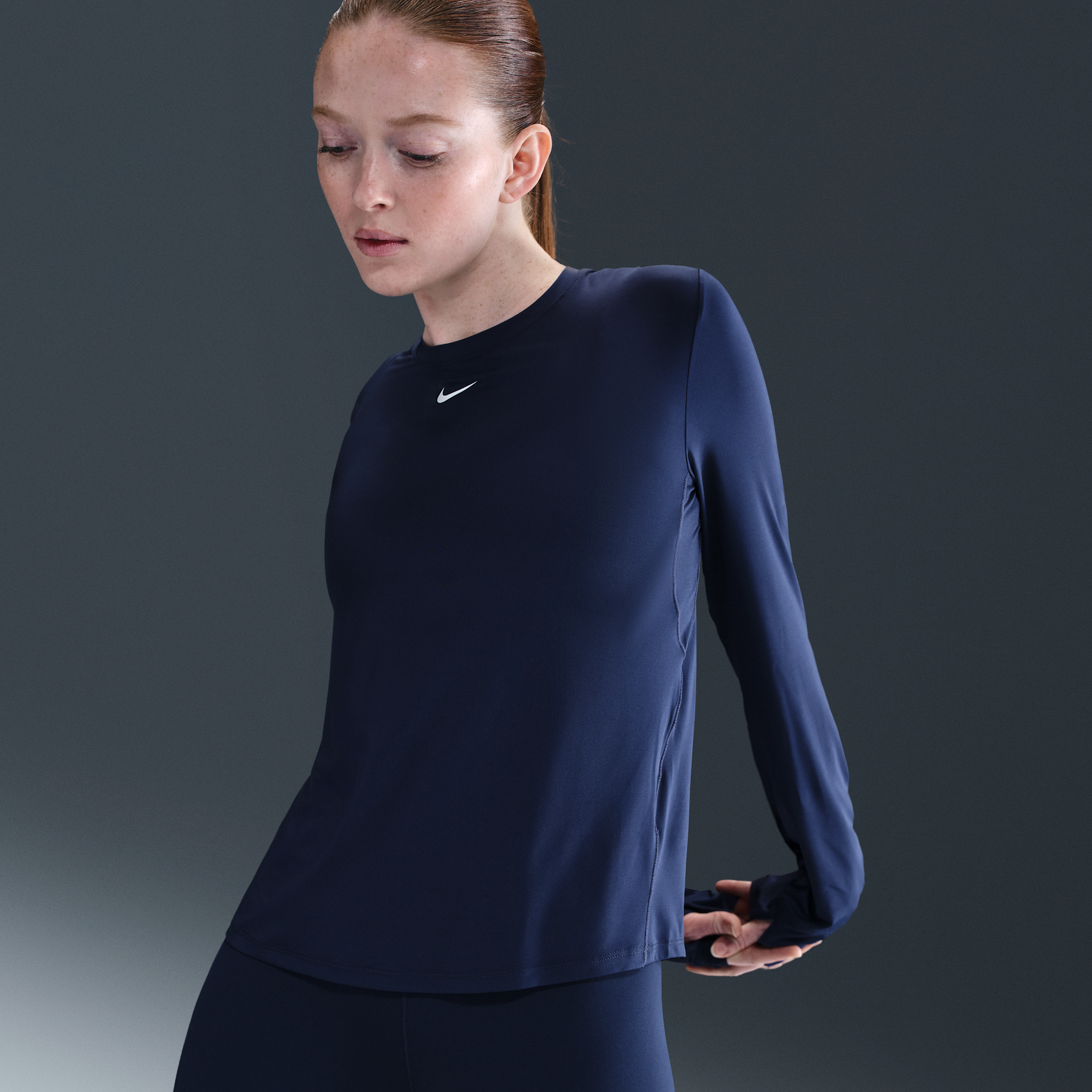 Thumbnail - Nike One Classic Dri-FIT Longsleeve-Oberteil für Damen - Blau