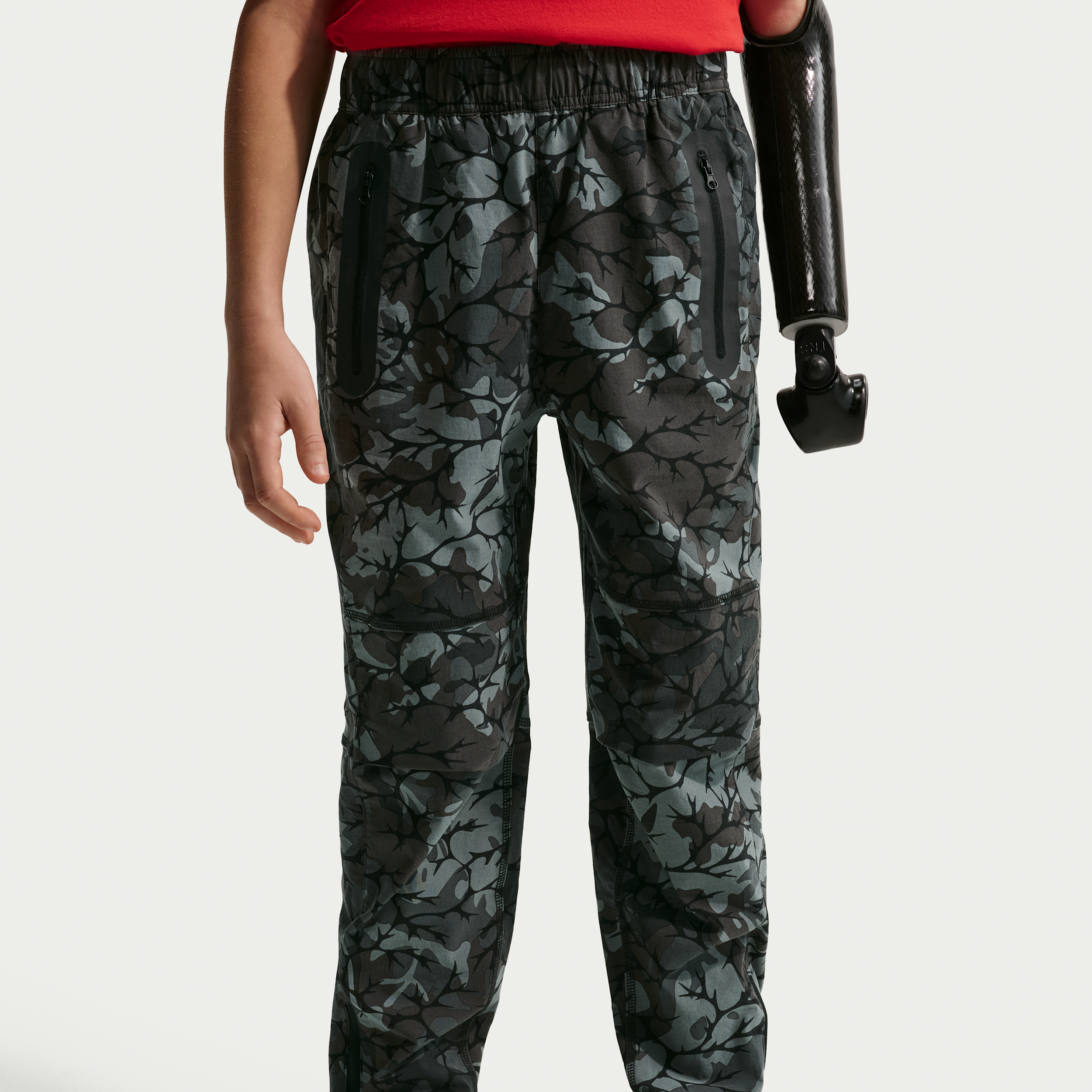 Thumbnail - Nike Tech Woven Jogger (ältere Kinder, Jungen) - Schwarz