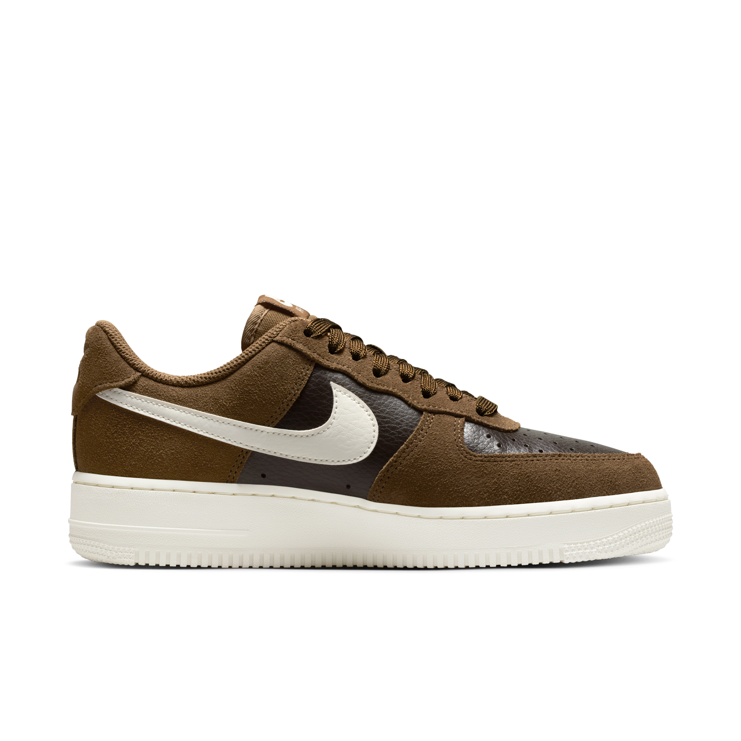 Sapatilhas Nike Air Force 1 '07 para mulher - Castanho - IO1914-235