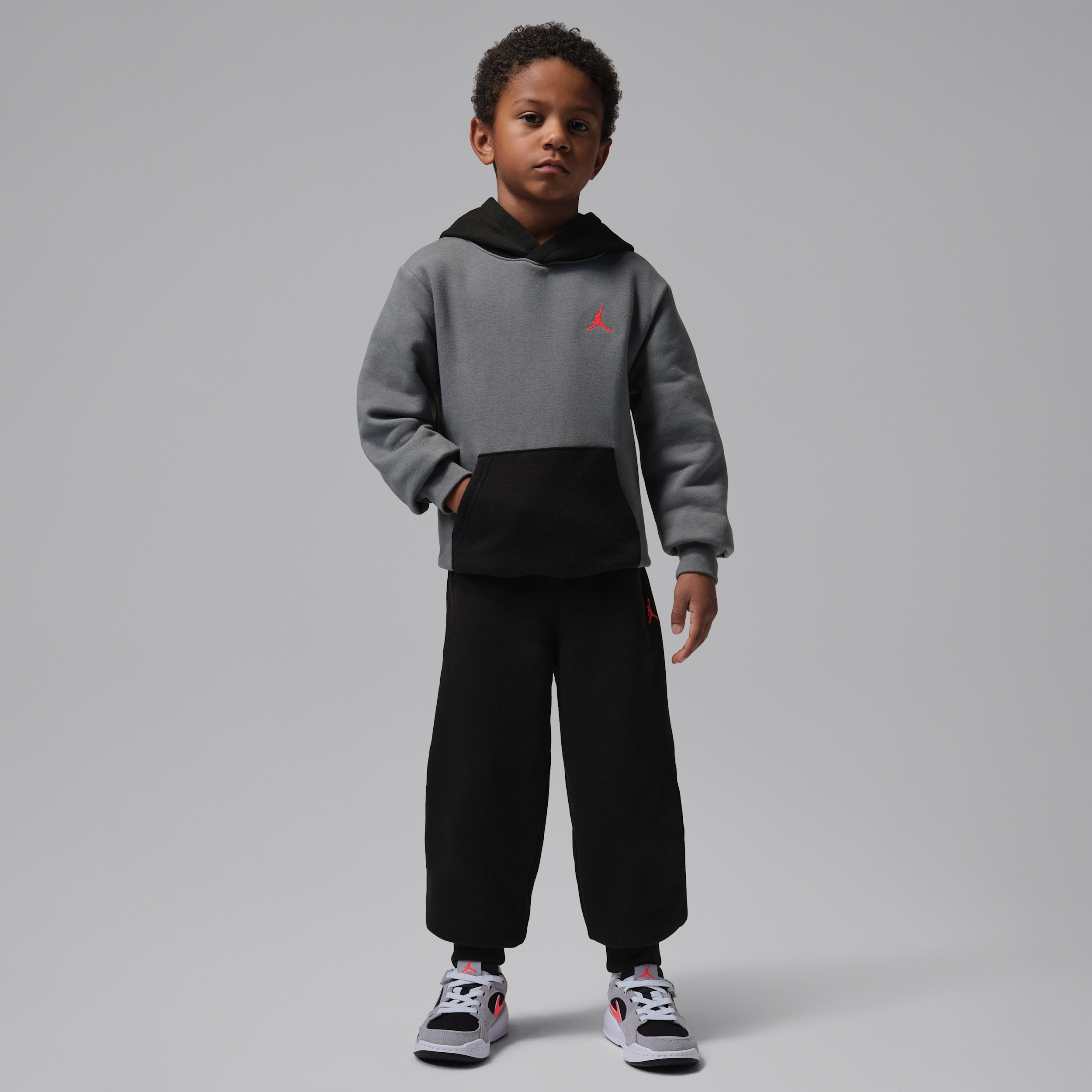 Completo in 2 pezzi con felpa pullover con cappuccio Jordan Brooklyn Fleece – Bambino/a - Nero
