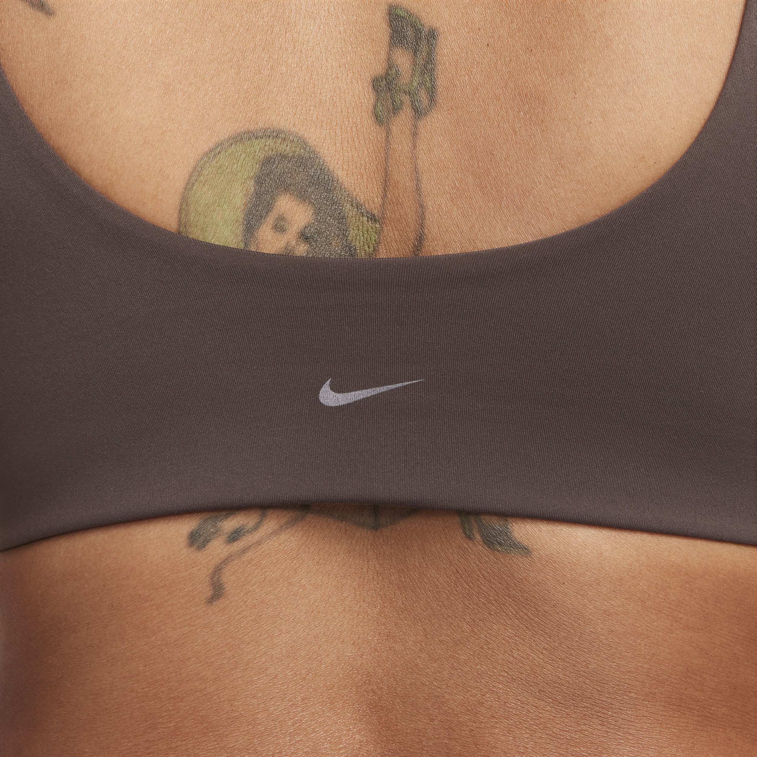 Nike Alate All U Licht gevoerde sport-bh met U-vormige hals en lichte ondersteuning Bruin