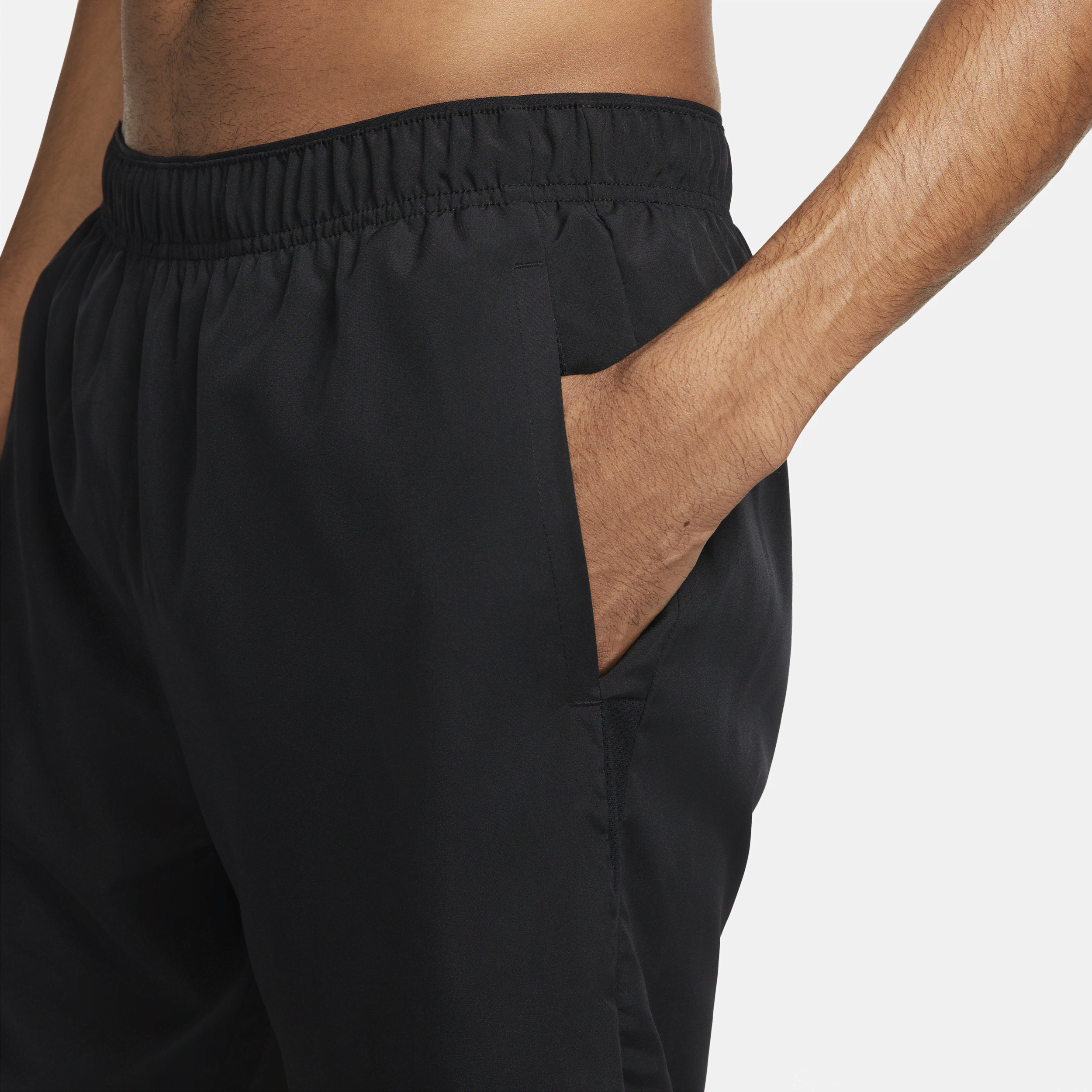 Short de running 2-en-1 18 cm Dri-FIT Nike Challenger pour homme - Noir