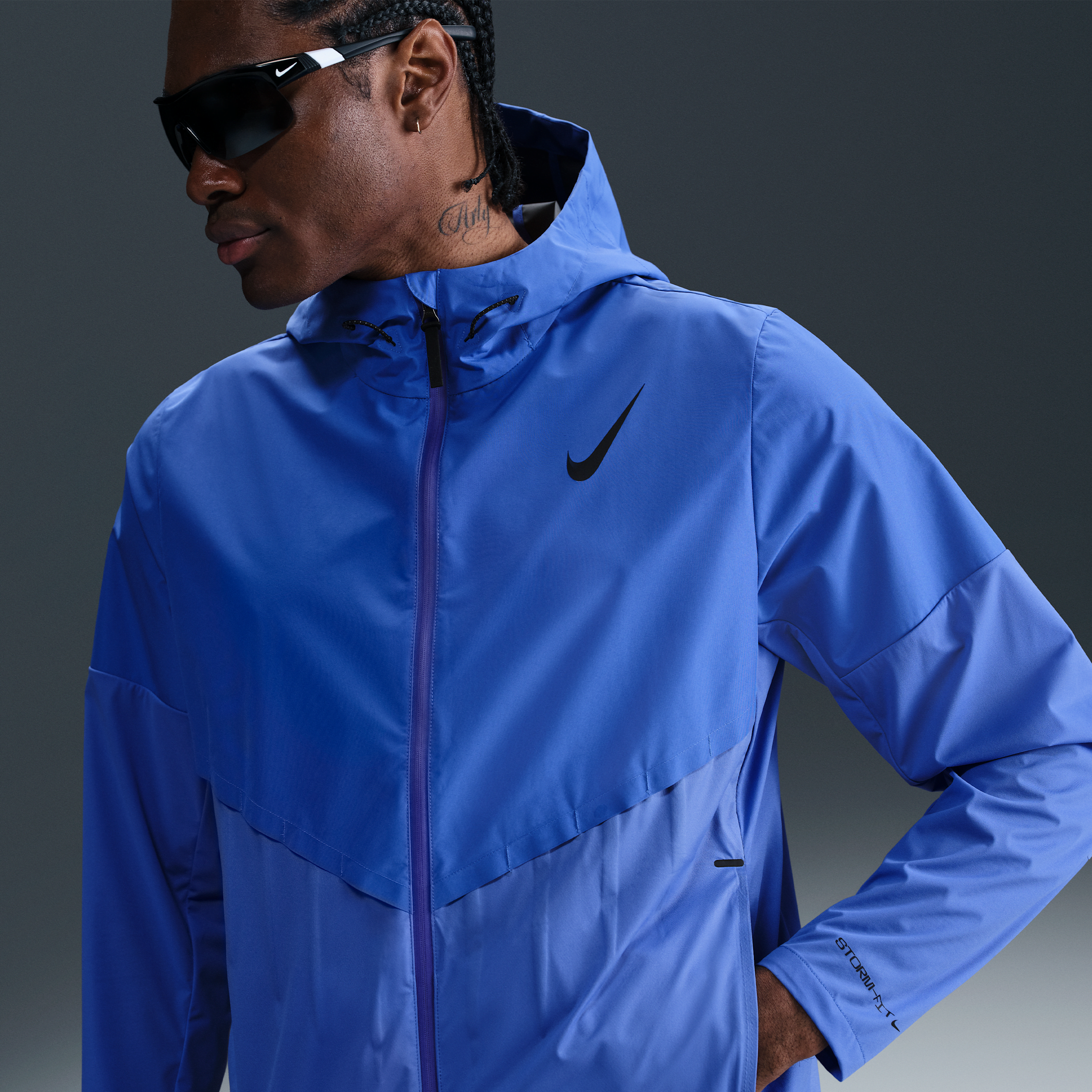 Thumbnail - Nike AeroSwift Storm-FIT Aerogami-Laufjacke (Herren) - Blau