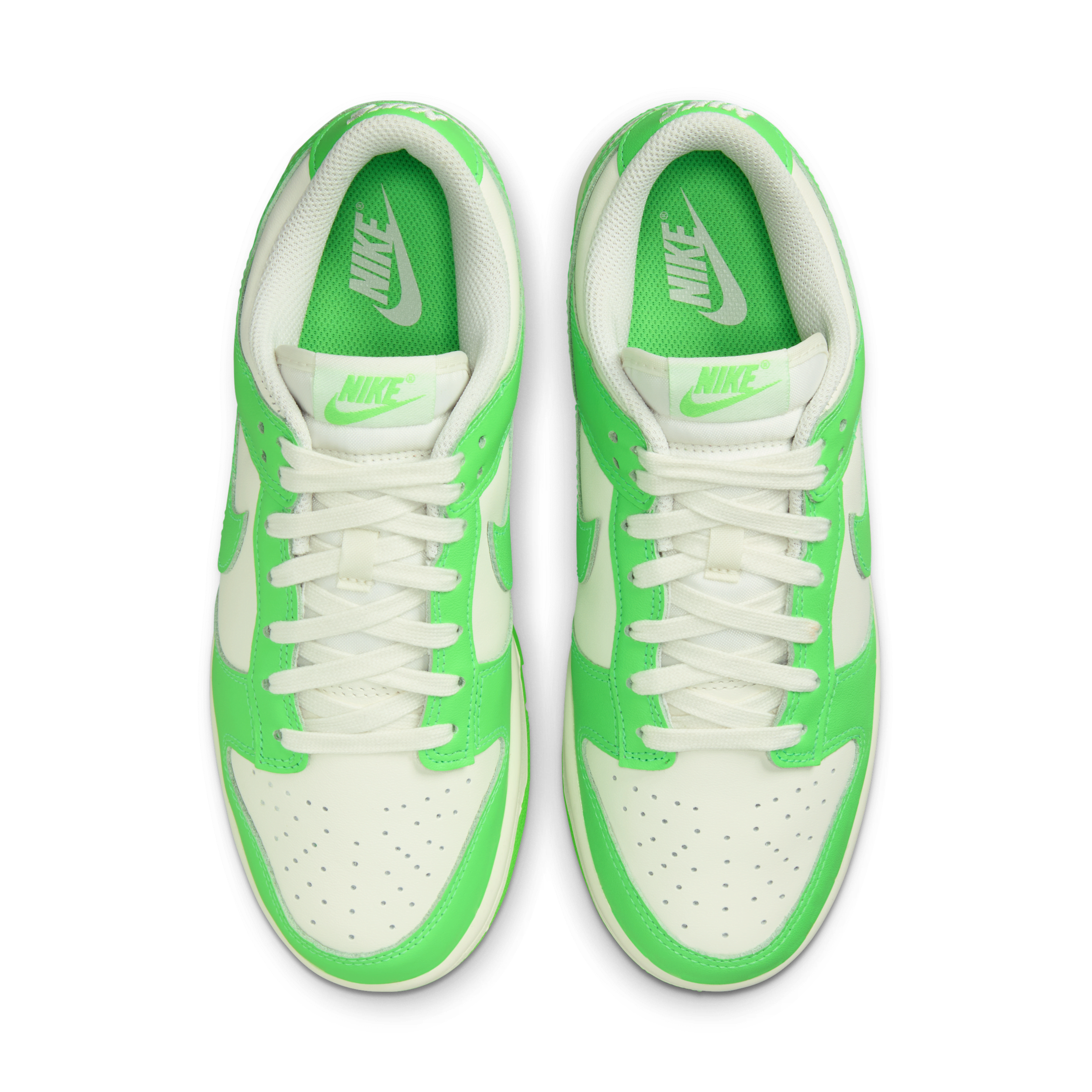 Chaussure Nike Dunk Low pour femme - Blanc