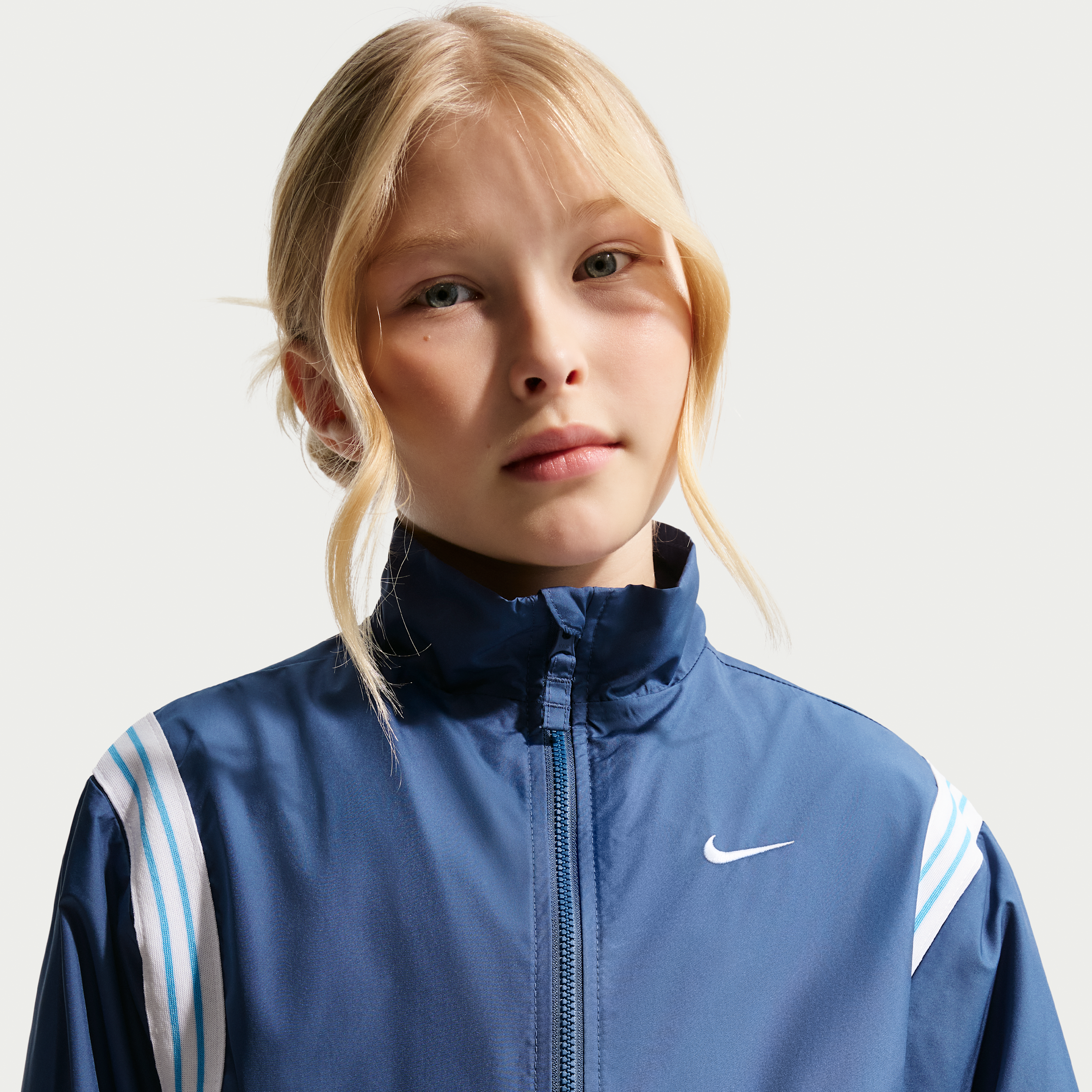 Thumbnail - Nike Crossover Repel-Basketballjacke für ältere Kinder - Blau