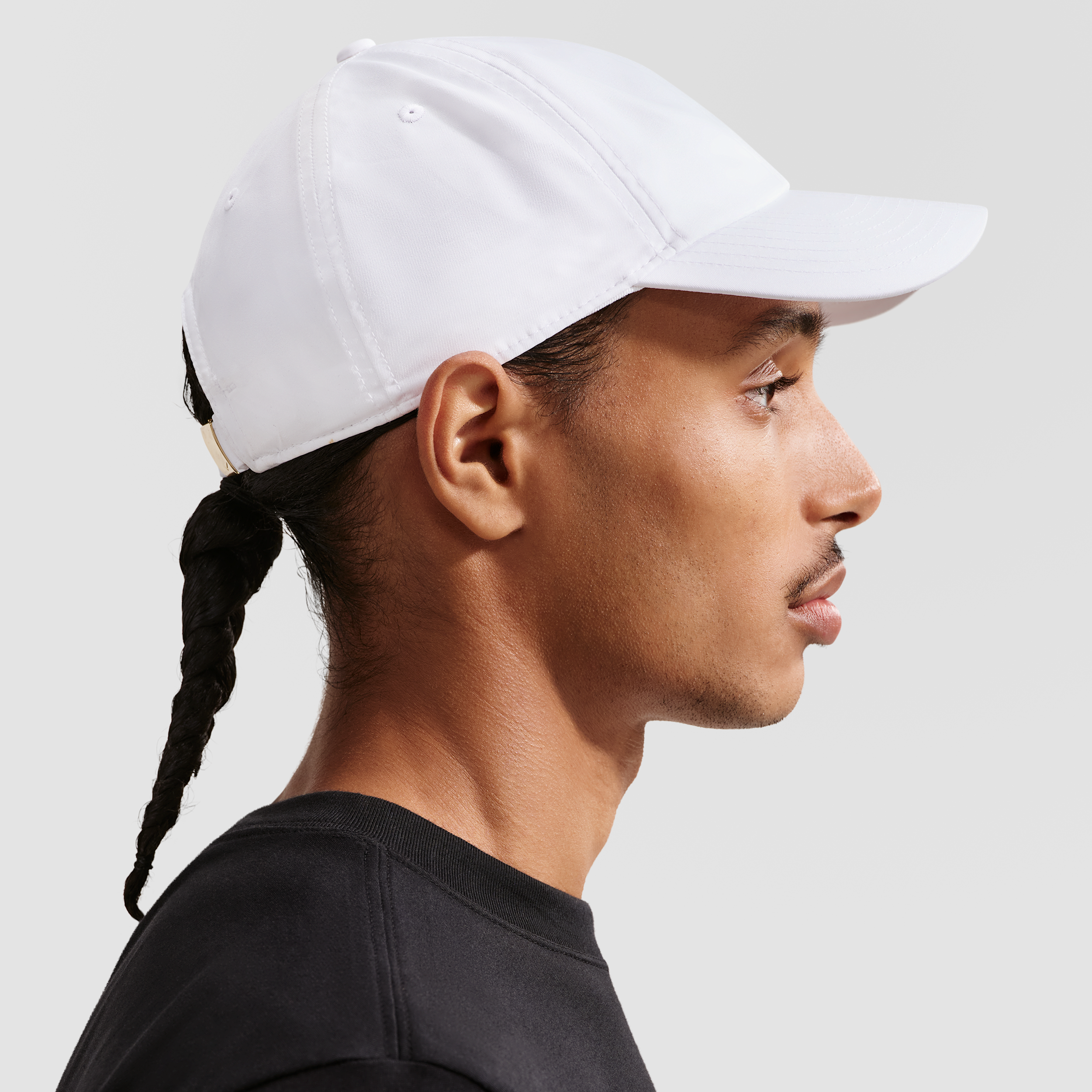 Thumbnail - Nike Dri-FIT Club unstrukturierte Metall-Swoosh-Cap - Weiß