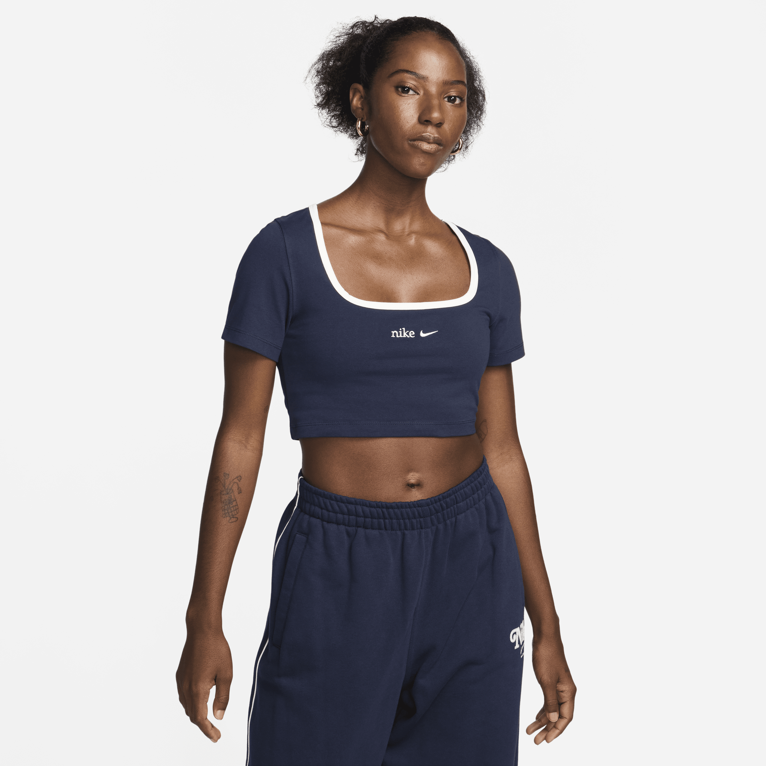 Nike Sportswear cropped T-shirt met vierkante hals voor dames Blauw
