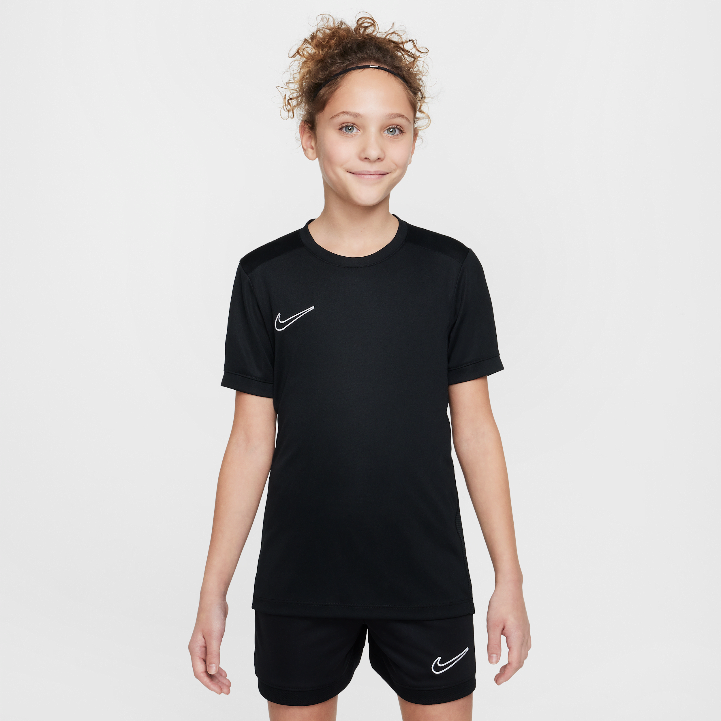 Nike Academy Older Kids' Dri-FIT Football Top - Black - Polyester - 50% Recycled Polyester
