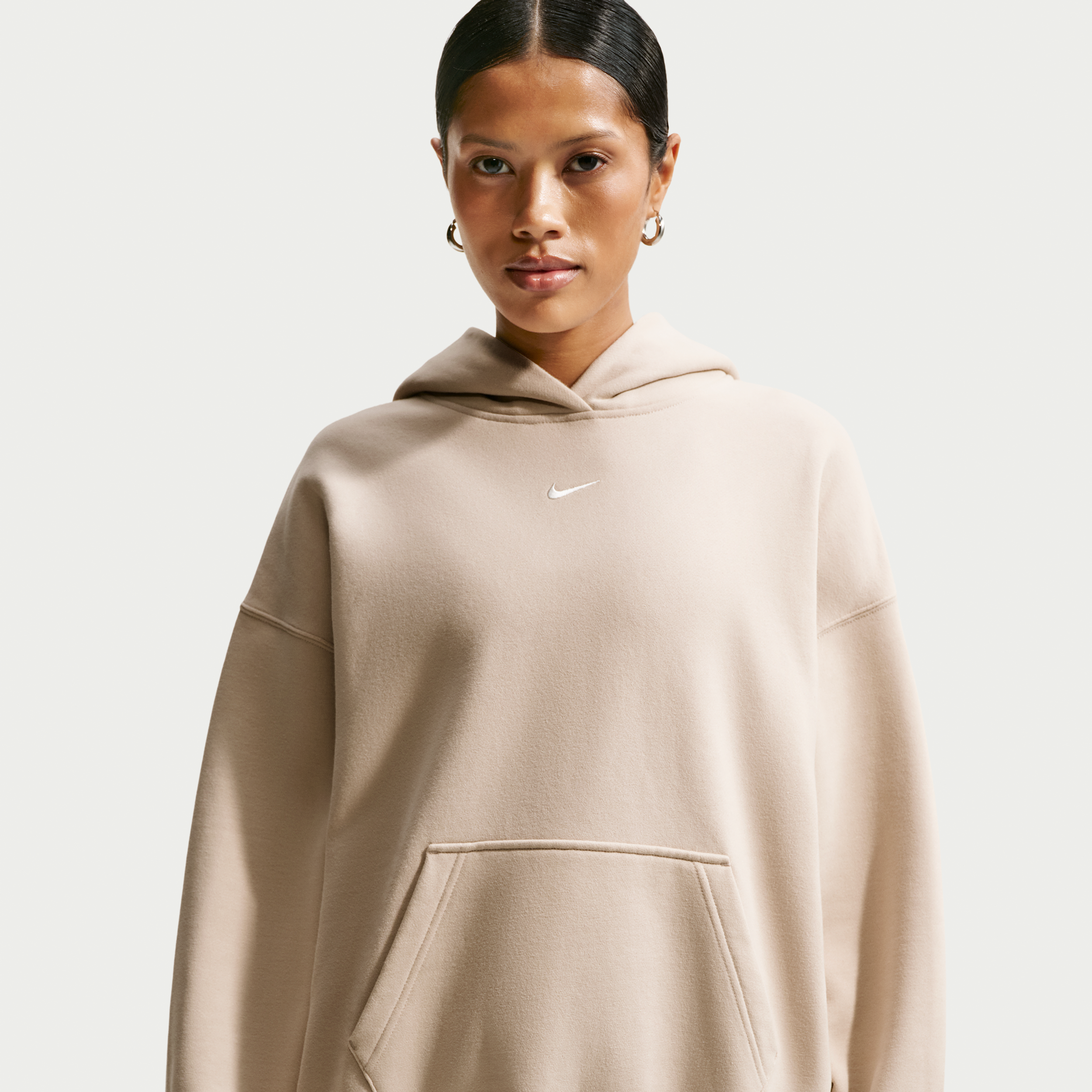 Oversized Nike Studio Fleece-hættetrøje i medium vægt til kvinder - brun