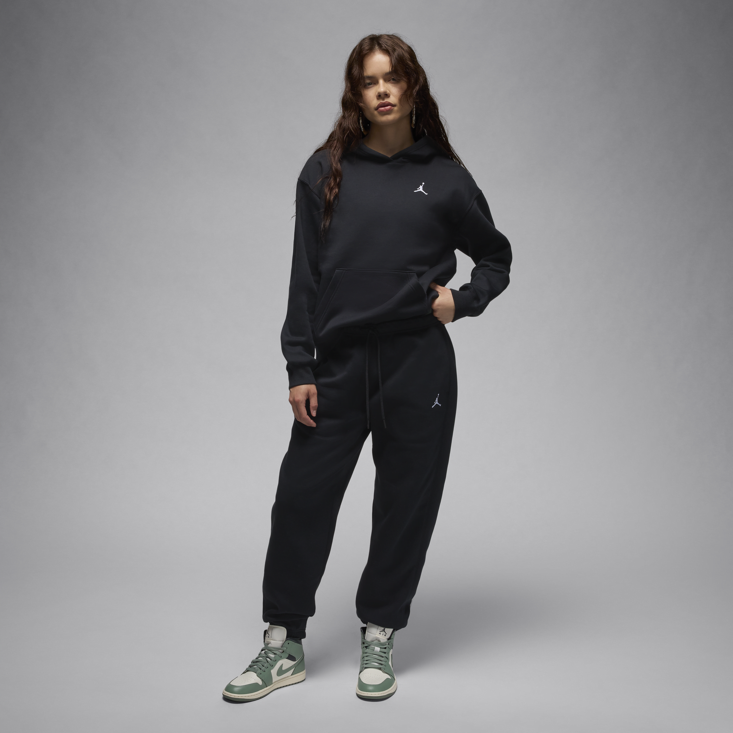 Nike Jordan Brooklyn Fleece Women’s Pullover Hoodie – Black – Cotton/Polyester