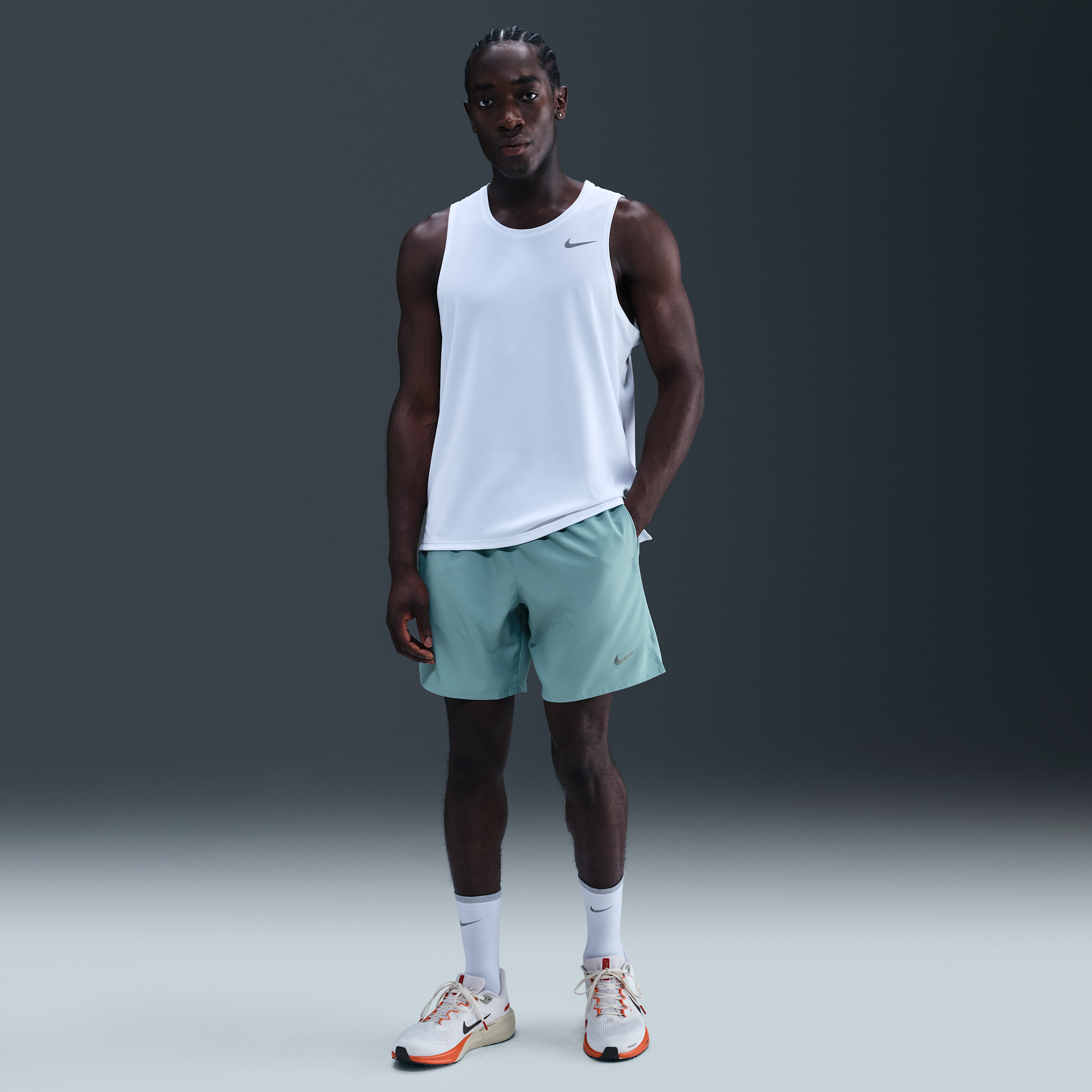 Nike Challenger Men's Dri-FIT 18cm (approx.) Unlined Running Shorts - Green