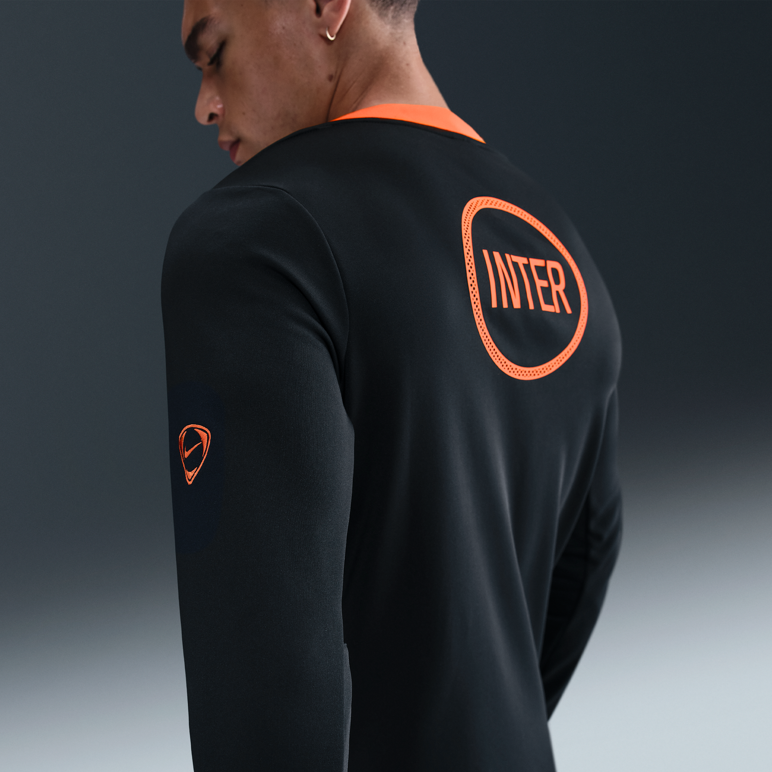 Thumbnail - Inter Mailand Academy Pro Third Nike Dri-FIT Total 90 Pre-Match Longsleeve-Fußballoberteil (Herren) - Schwarz