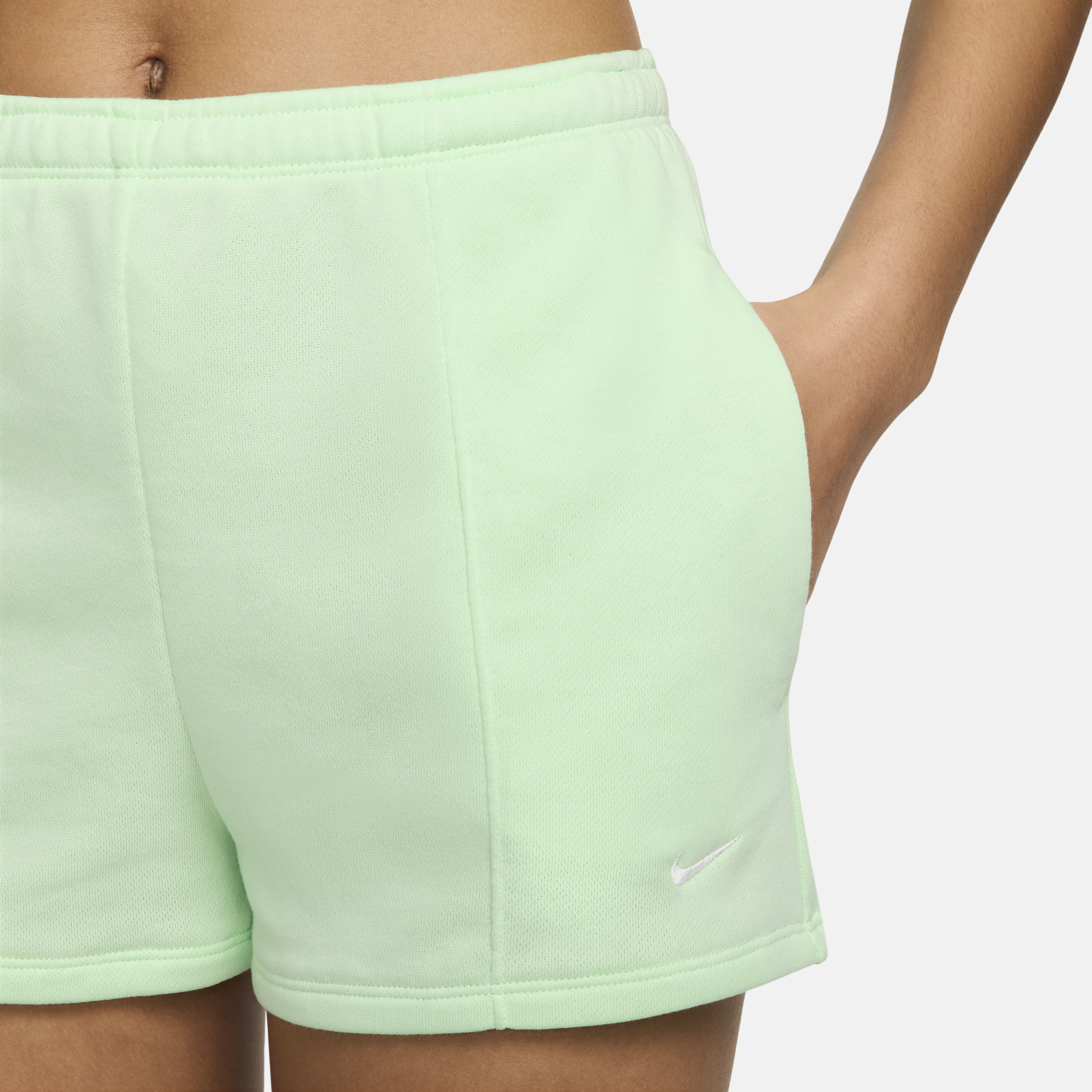 Nike Sportswear Chill Terry aansluitende damesshorts met hoge taille van sweatstof (5 cm) Groen